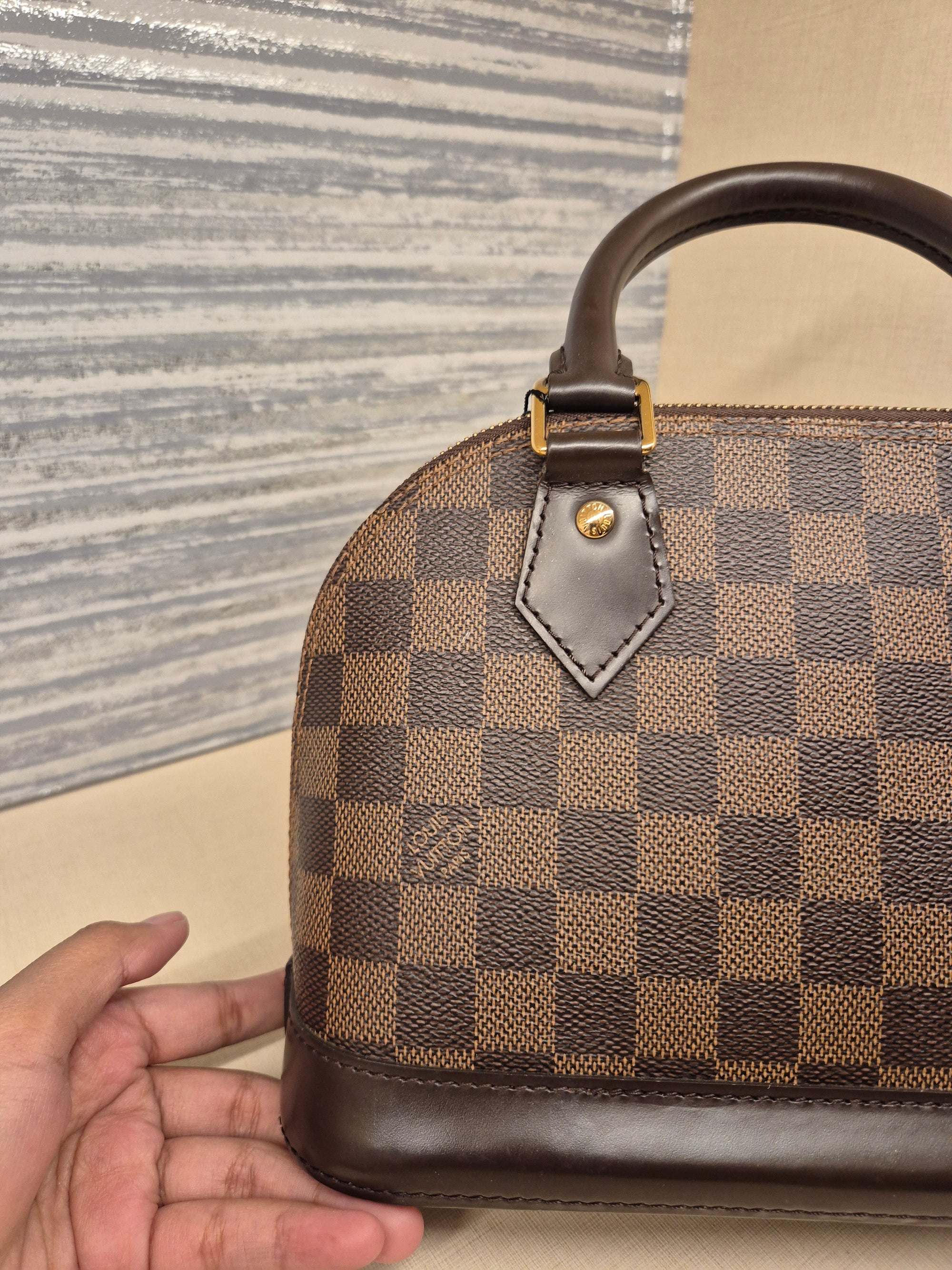 Louis Vuitton BB Alma Damier