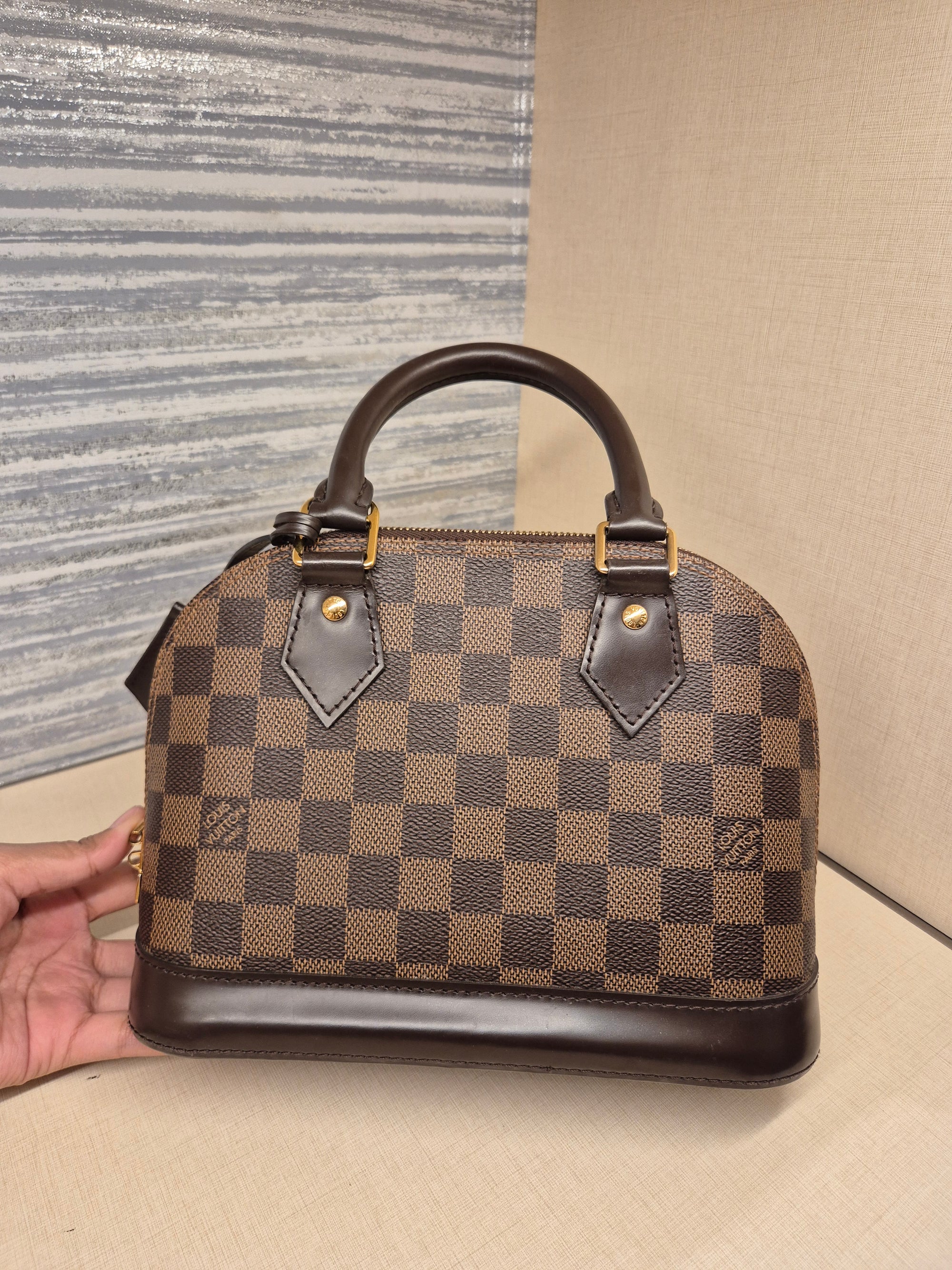 Louis Vuitton BB Alma Damier
