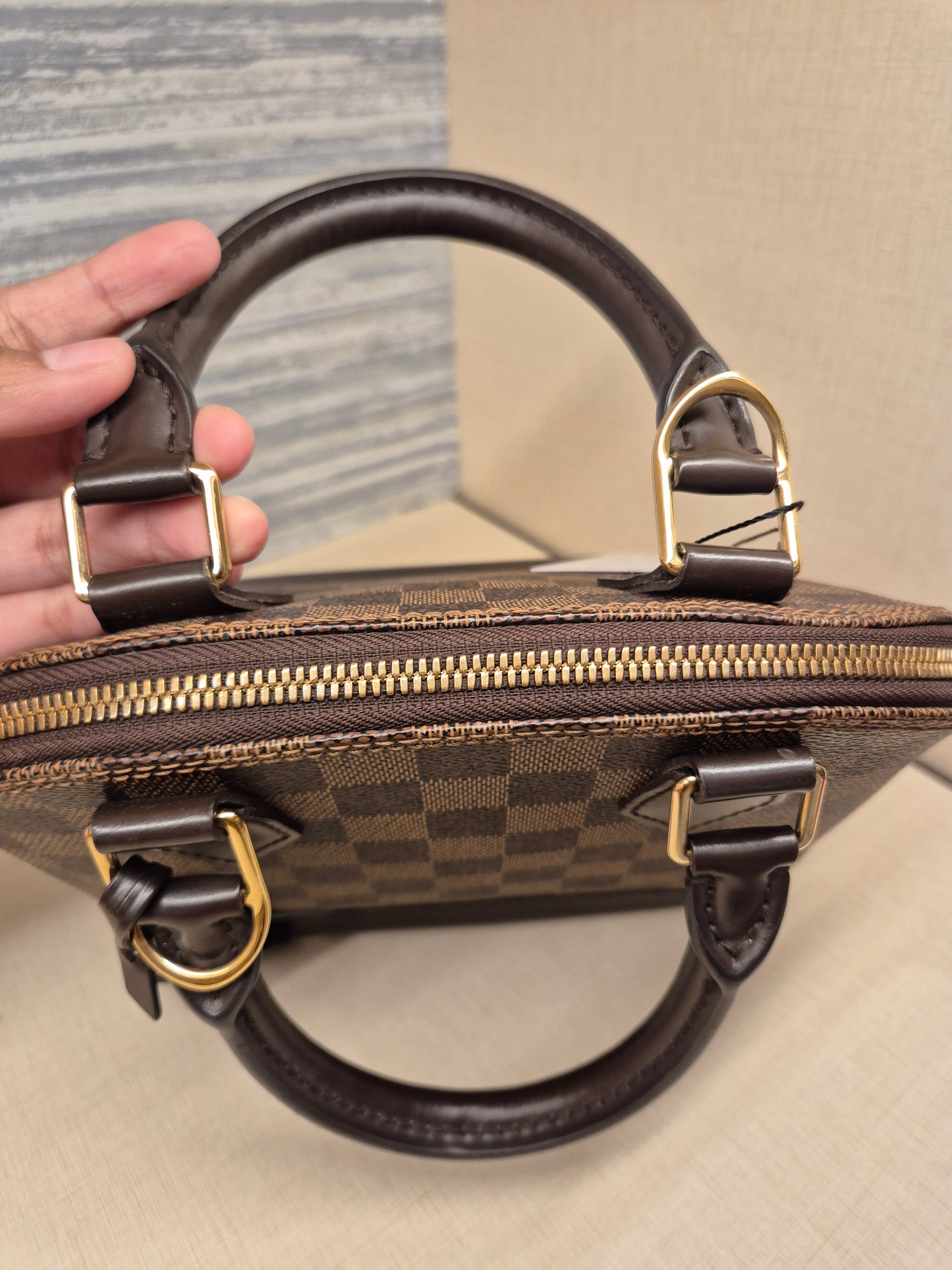 Louis Vuitton BB Alma Damier