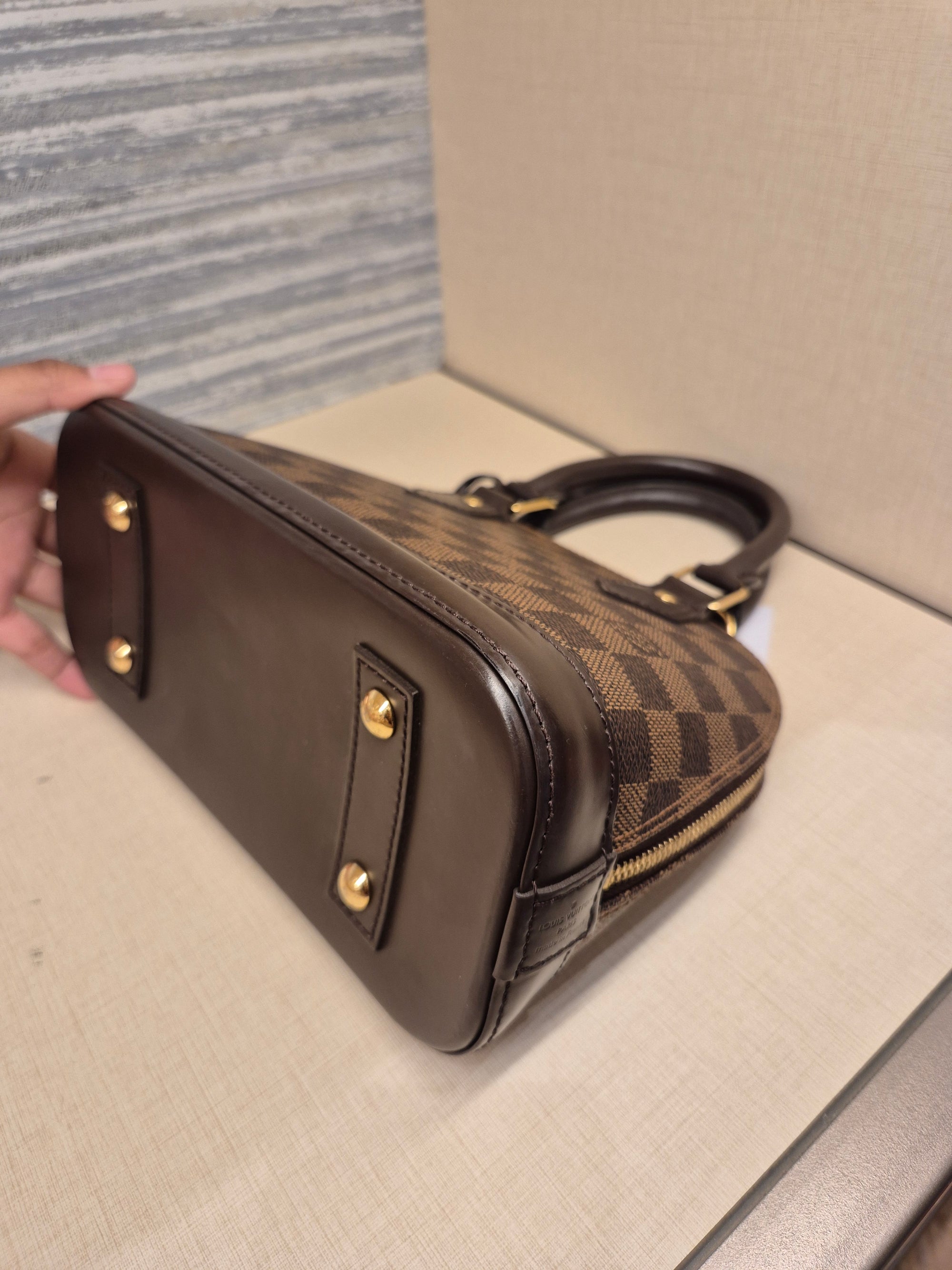 Louis Vuitton BB Alma Damier