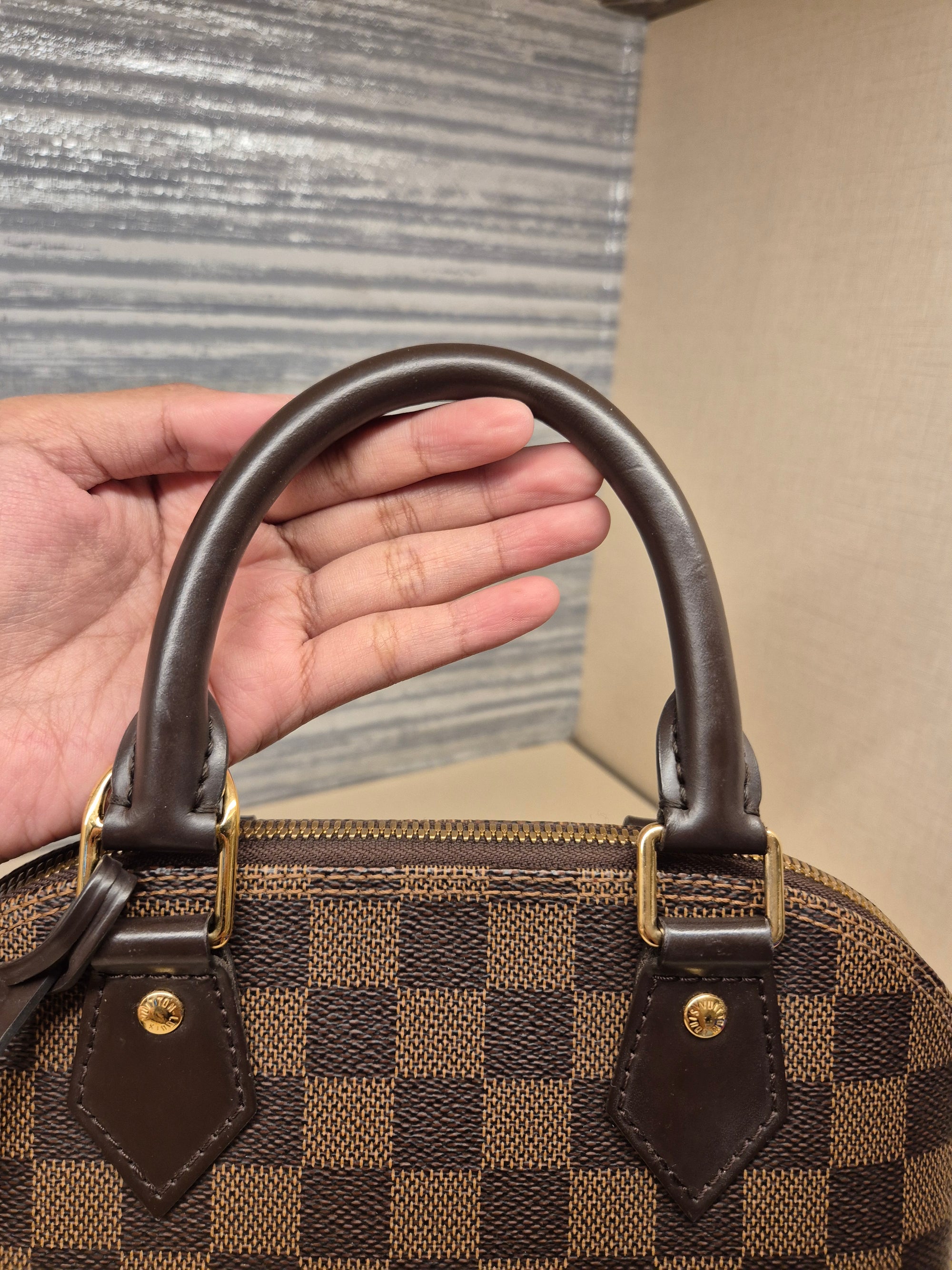 Louis Vuitton BB Alma Damier