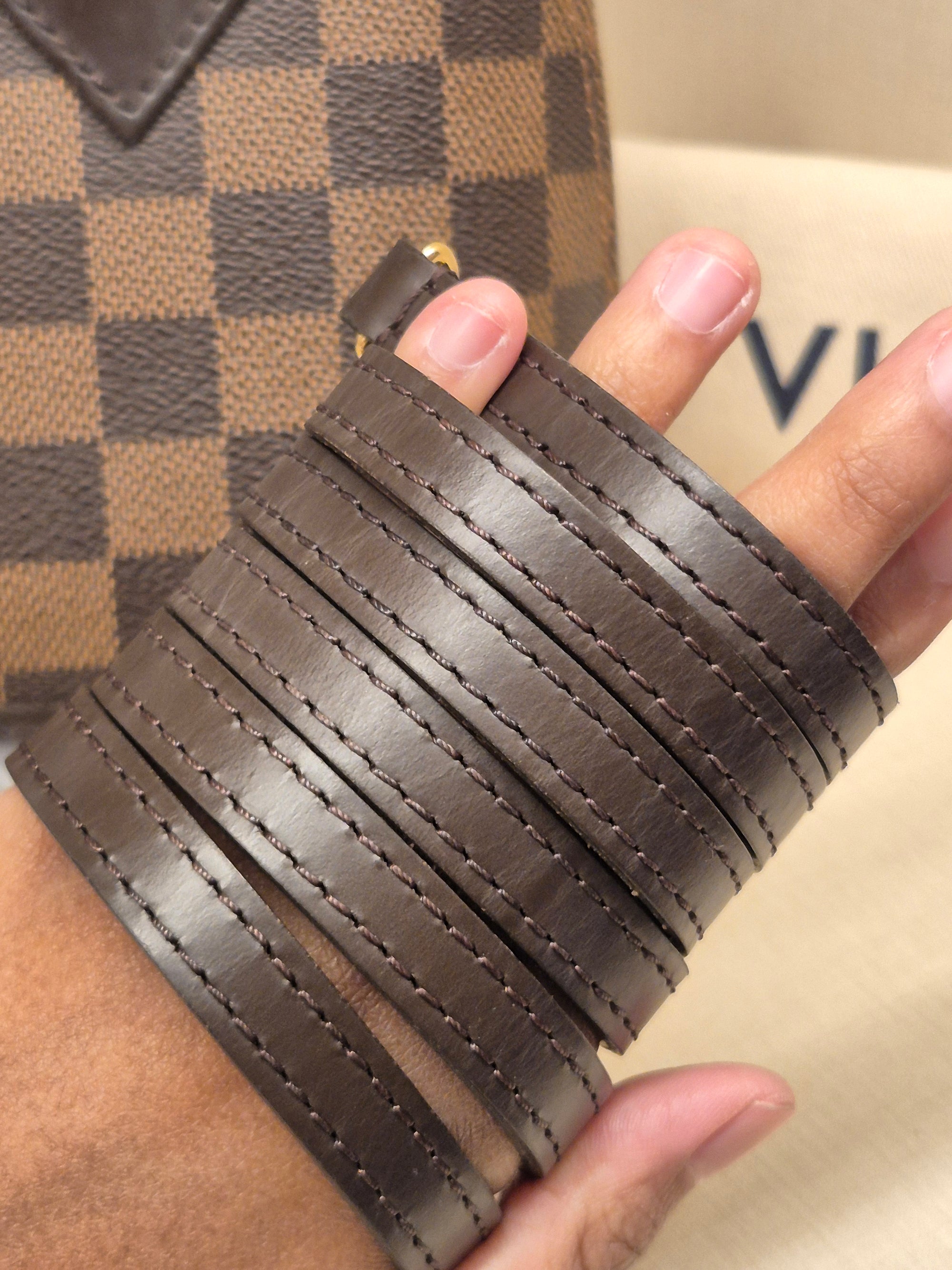 Louis Vuitton BB Alma Damier