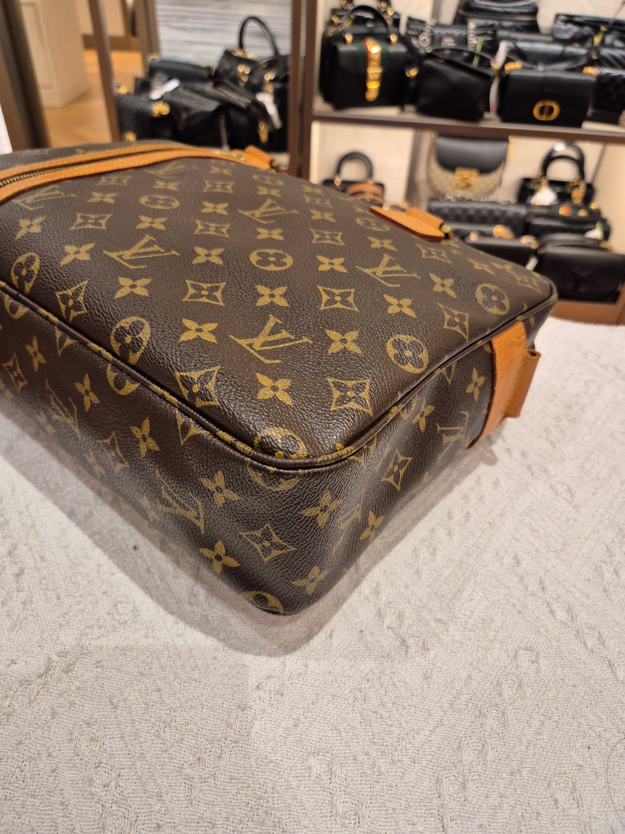 Louis Vuitton Bosphore Monogram