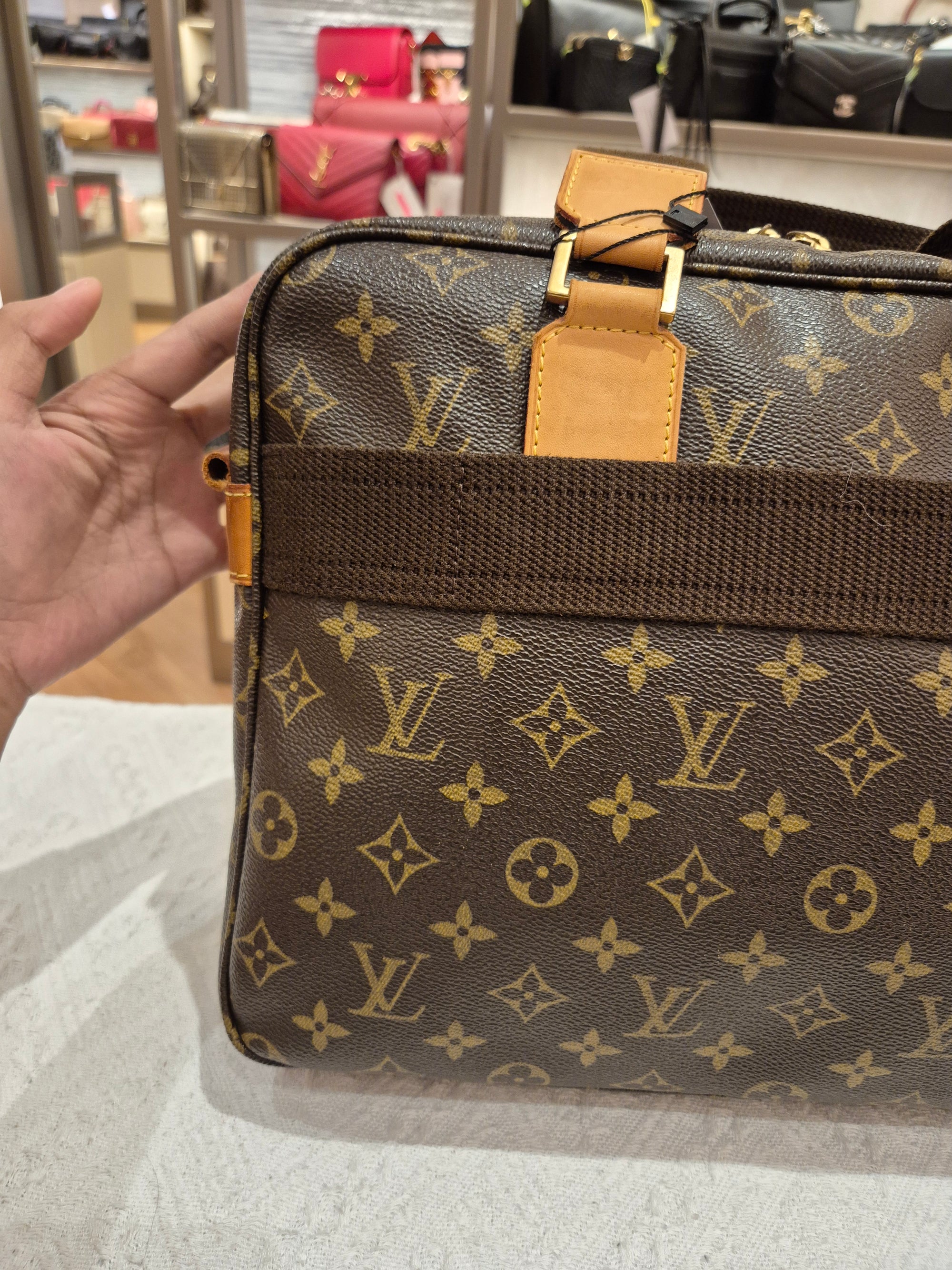 Louis Vuitton Bosphore Monogram