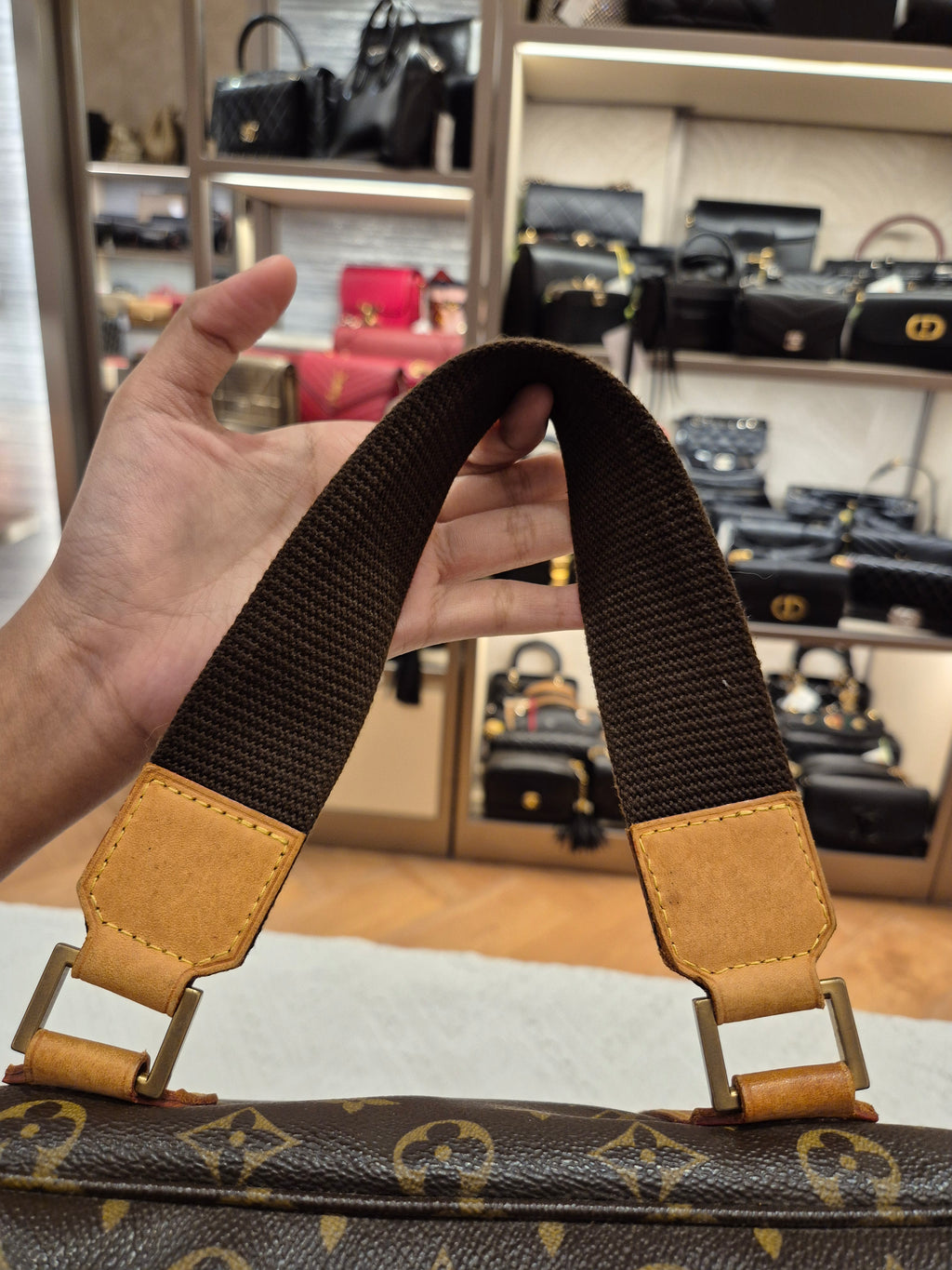 Louis Vuitton Bosphore Monogram