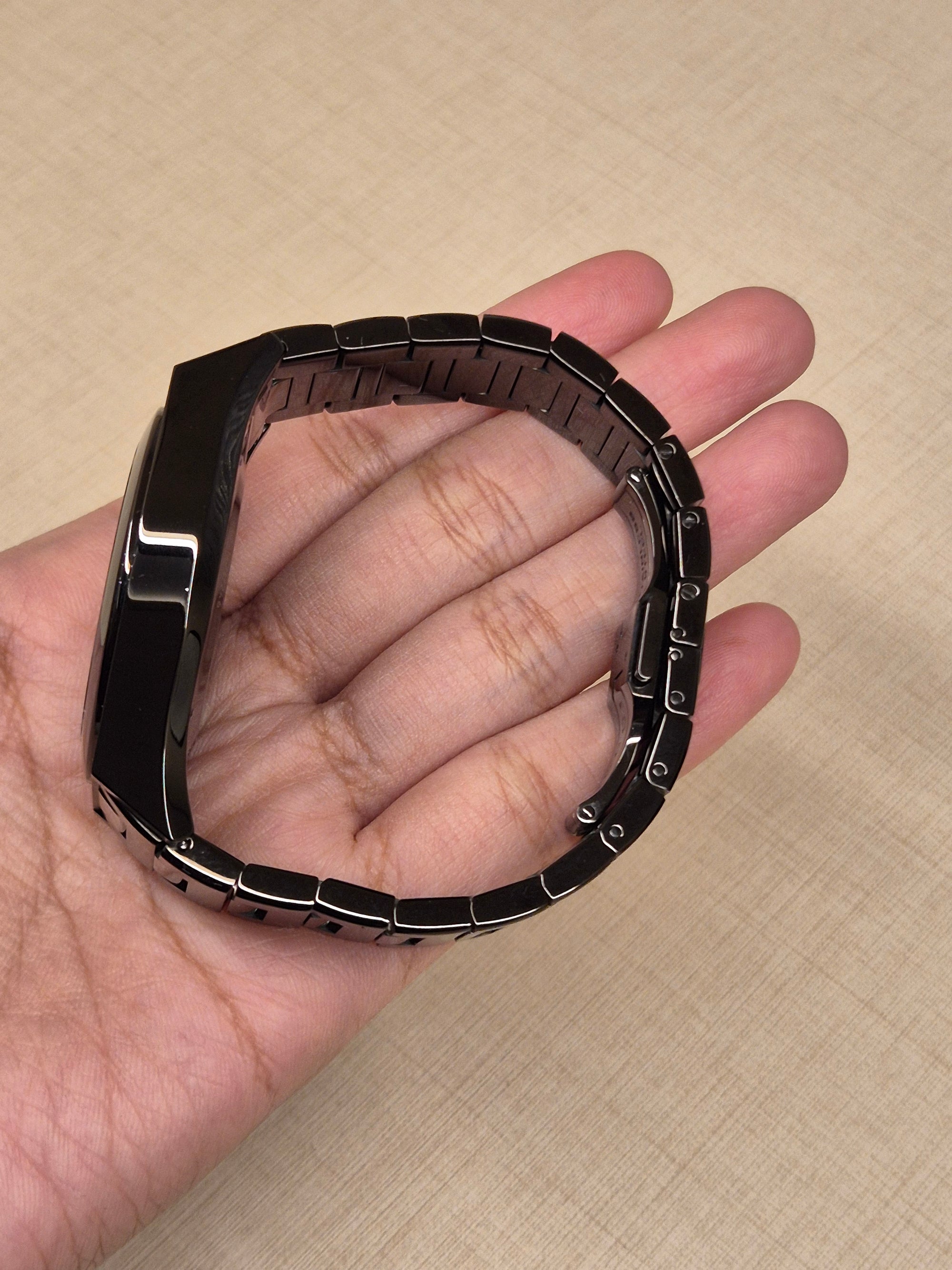 Gucci Pantheon Chronograph all black
