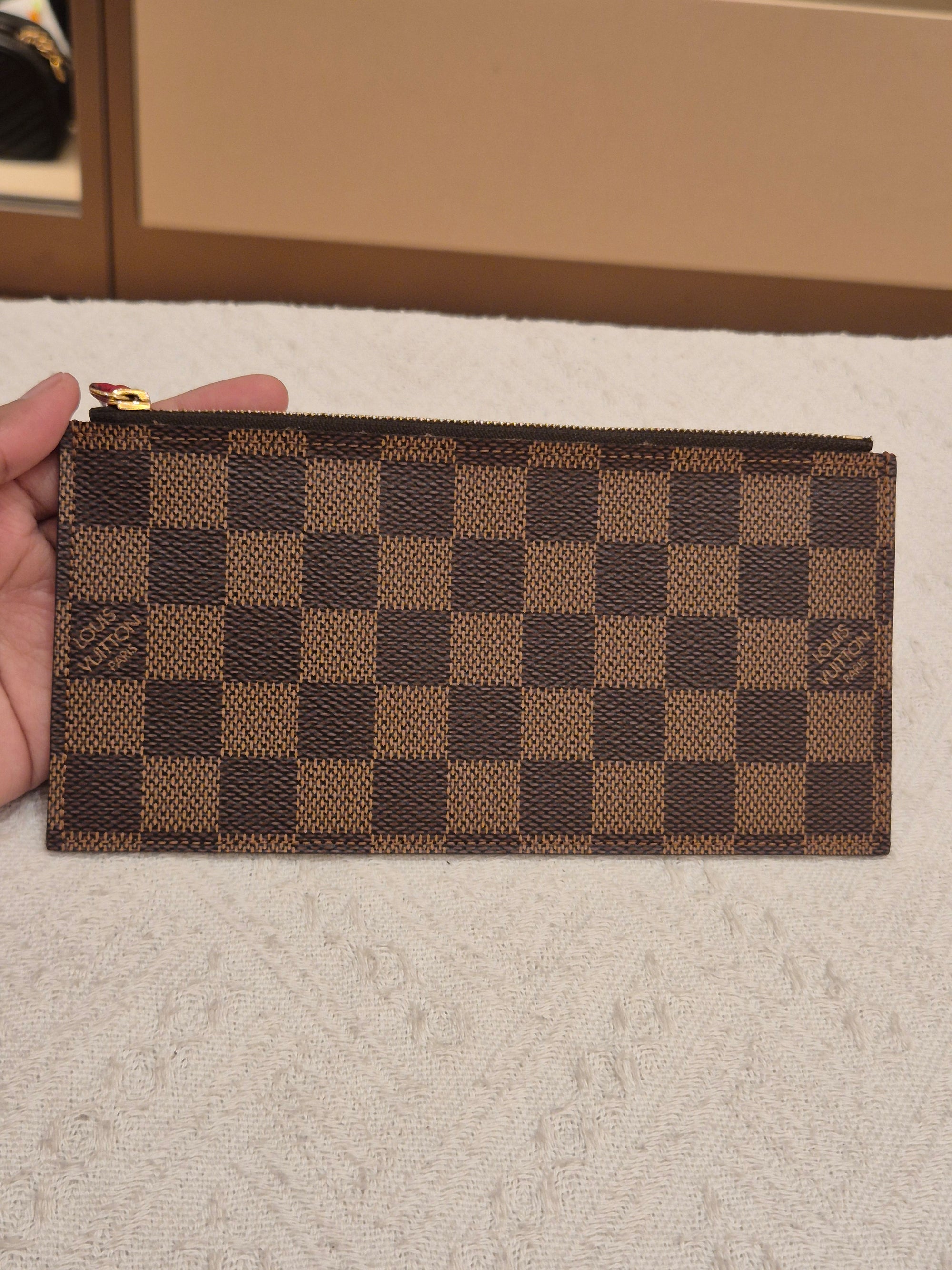 Louis Vuitton Felicie Pochette Damier