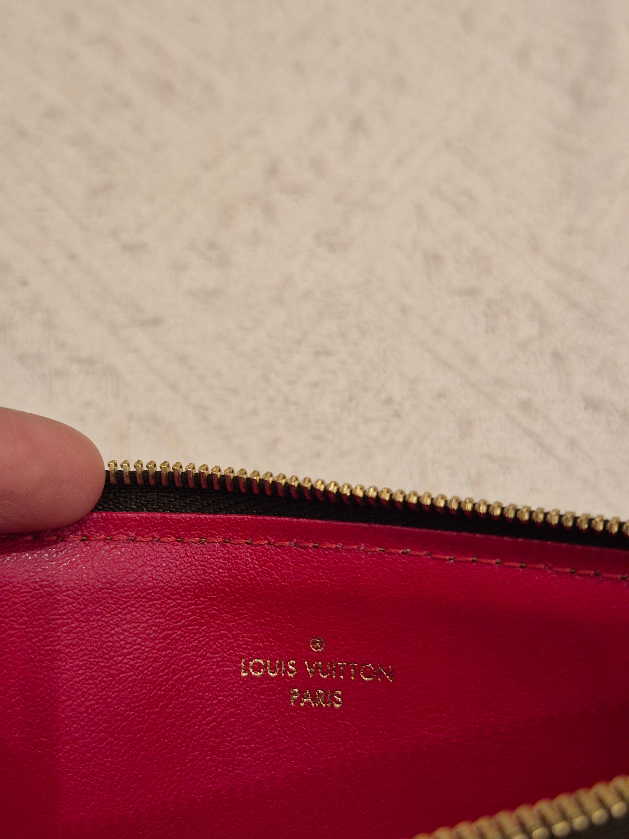 Louis Vuitton Felicie Pochette Damier