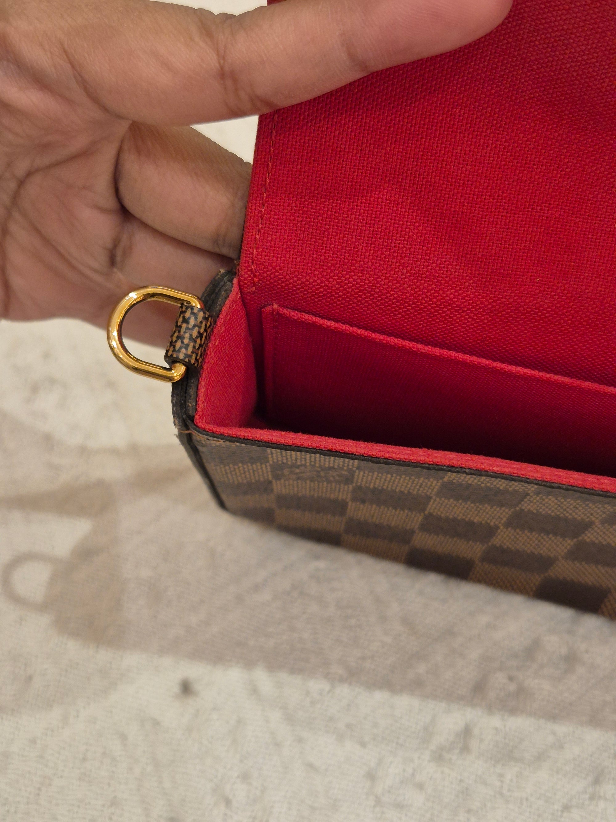 Louis Vuitton Felicie Pochette Damier