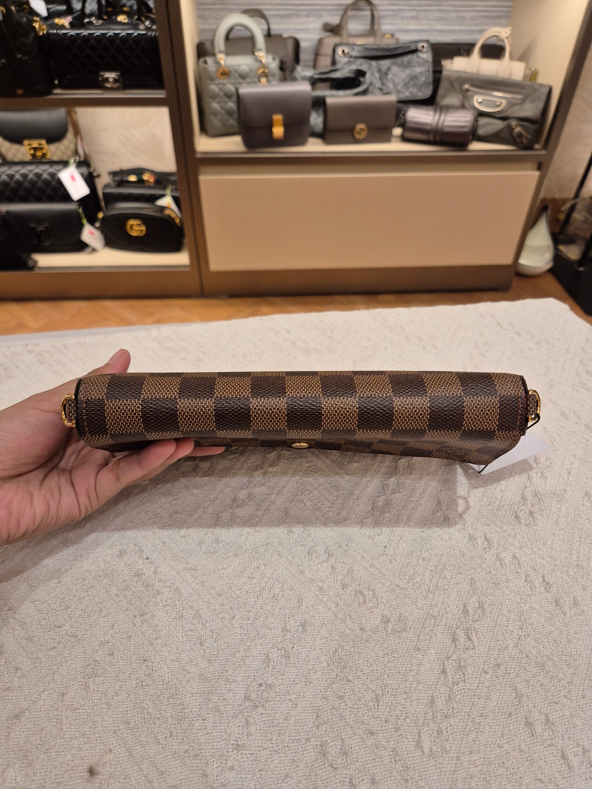 Louis Vuitton Felicie Pochette Damier