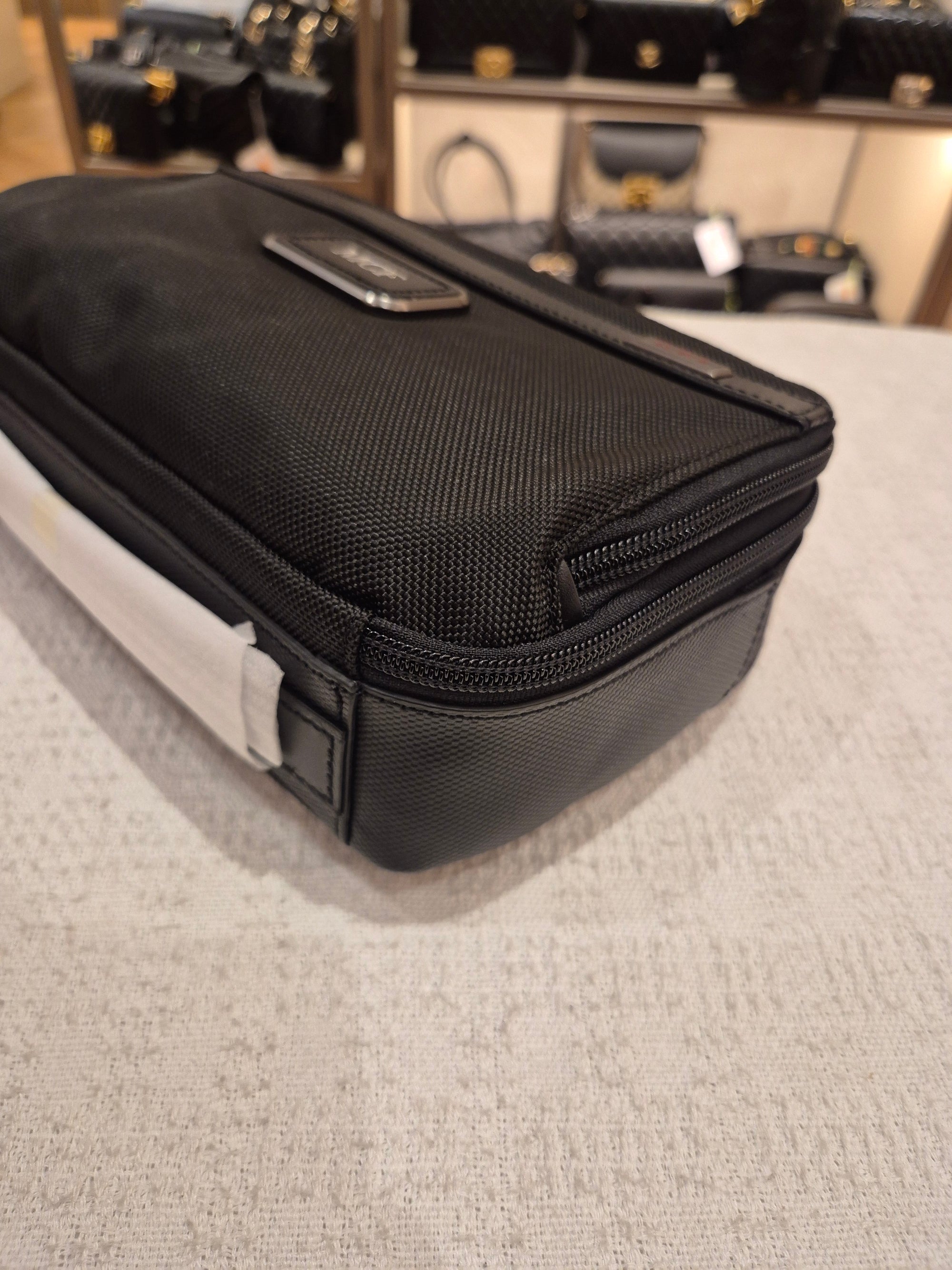 Tumi Alpa 3 Clutch