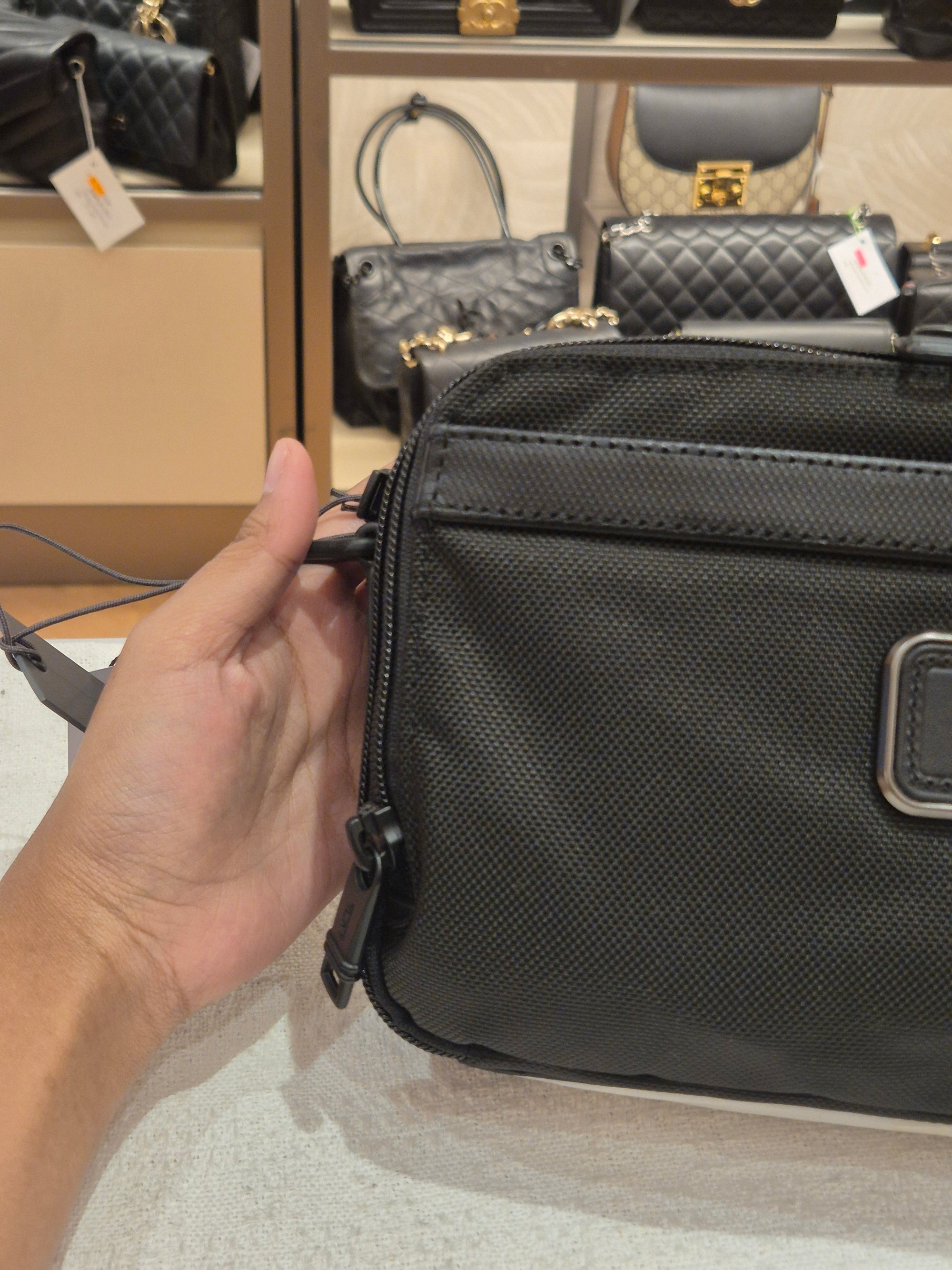 Tumi Alpa 3 Clutch
