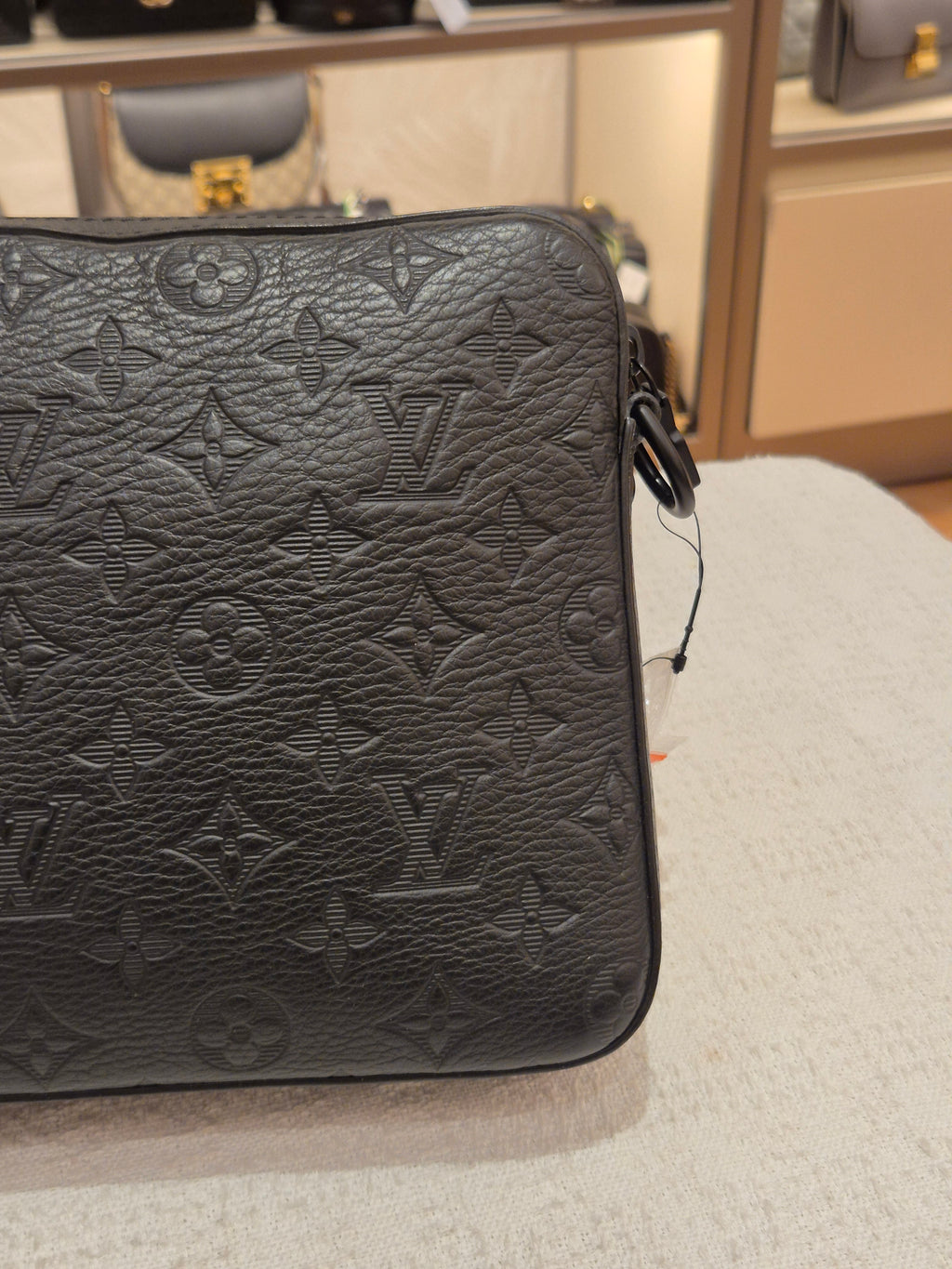Louis Vuitton Trio Mesenger Shadow