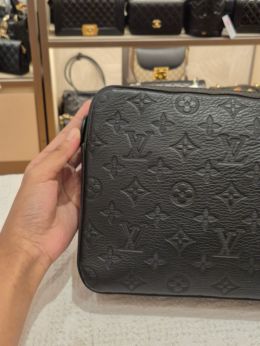 Louis Vuitton Trio Mesenger Shadow
