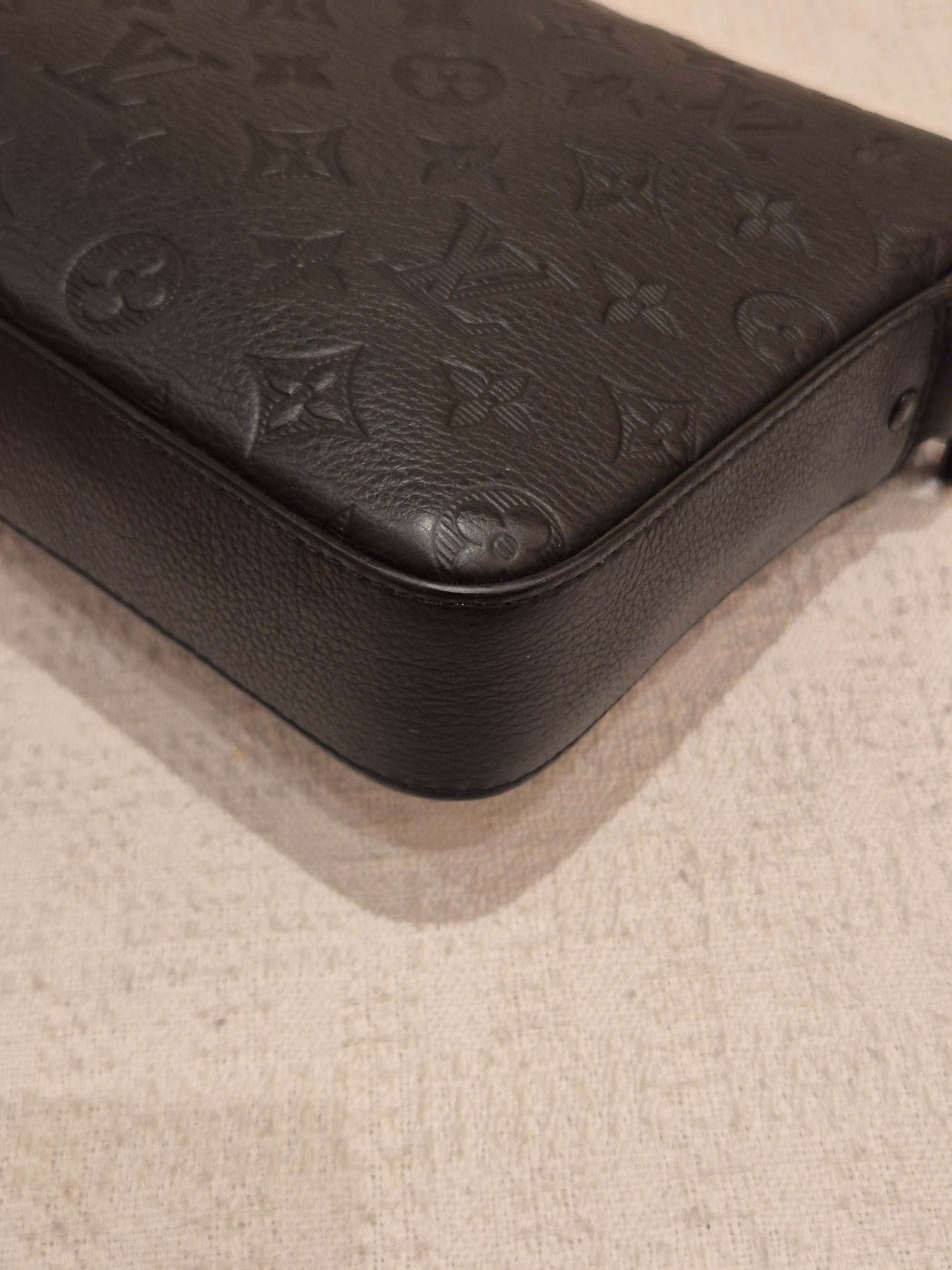 Louis Vuitton Trio Mesenger Shadow