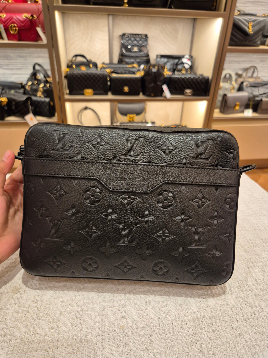 Louis Vuitton Trio Mesenger Shadow