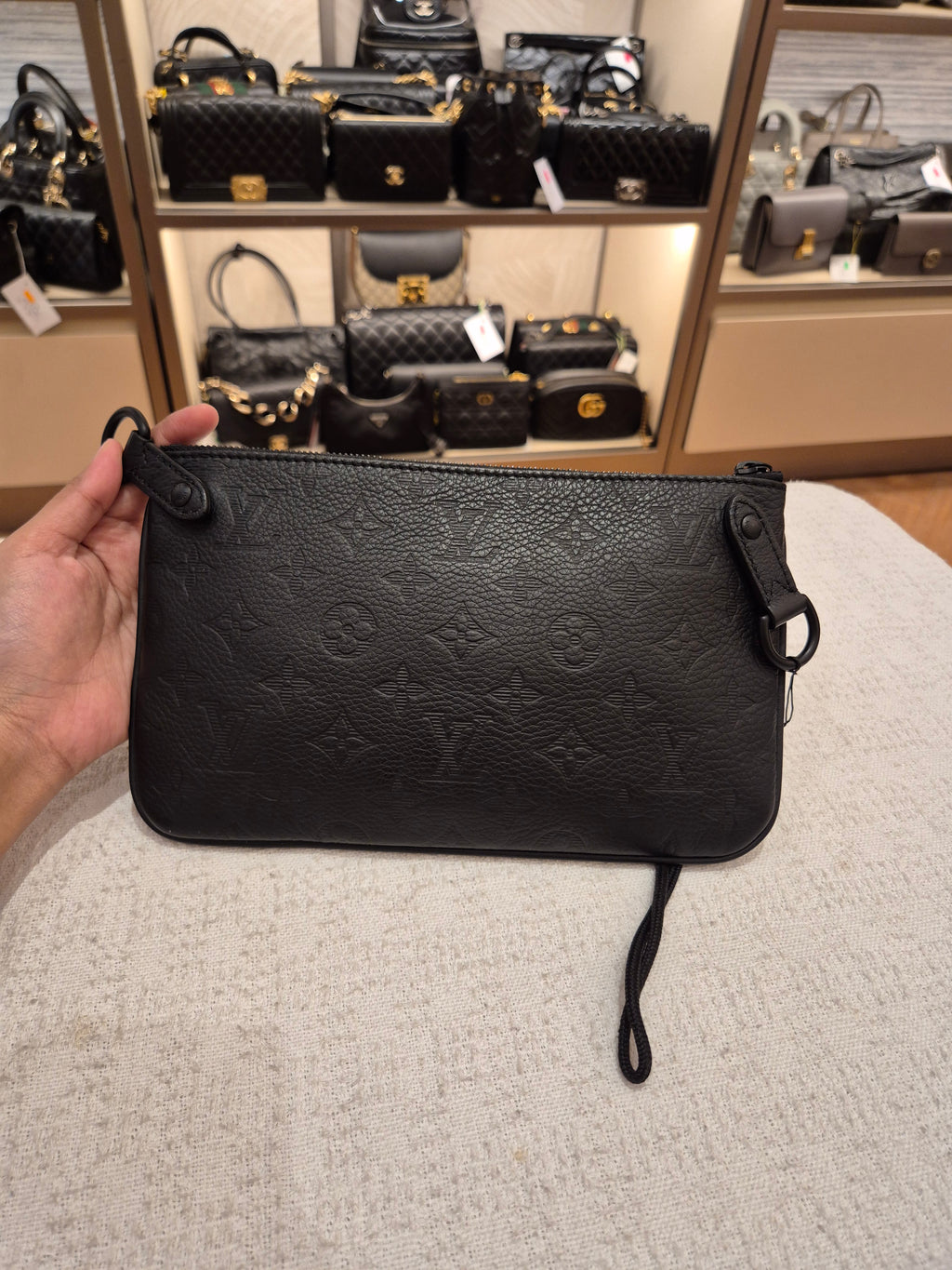 Louis Vuitton Trio Mesenger Shadow