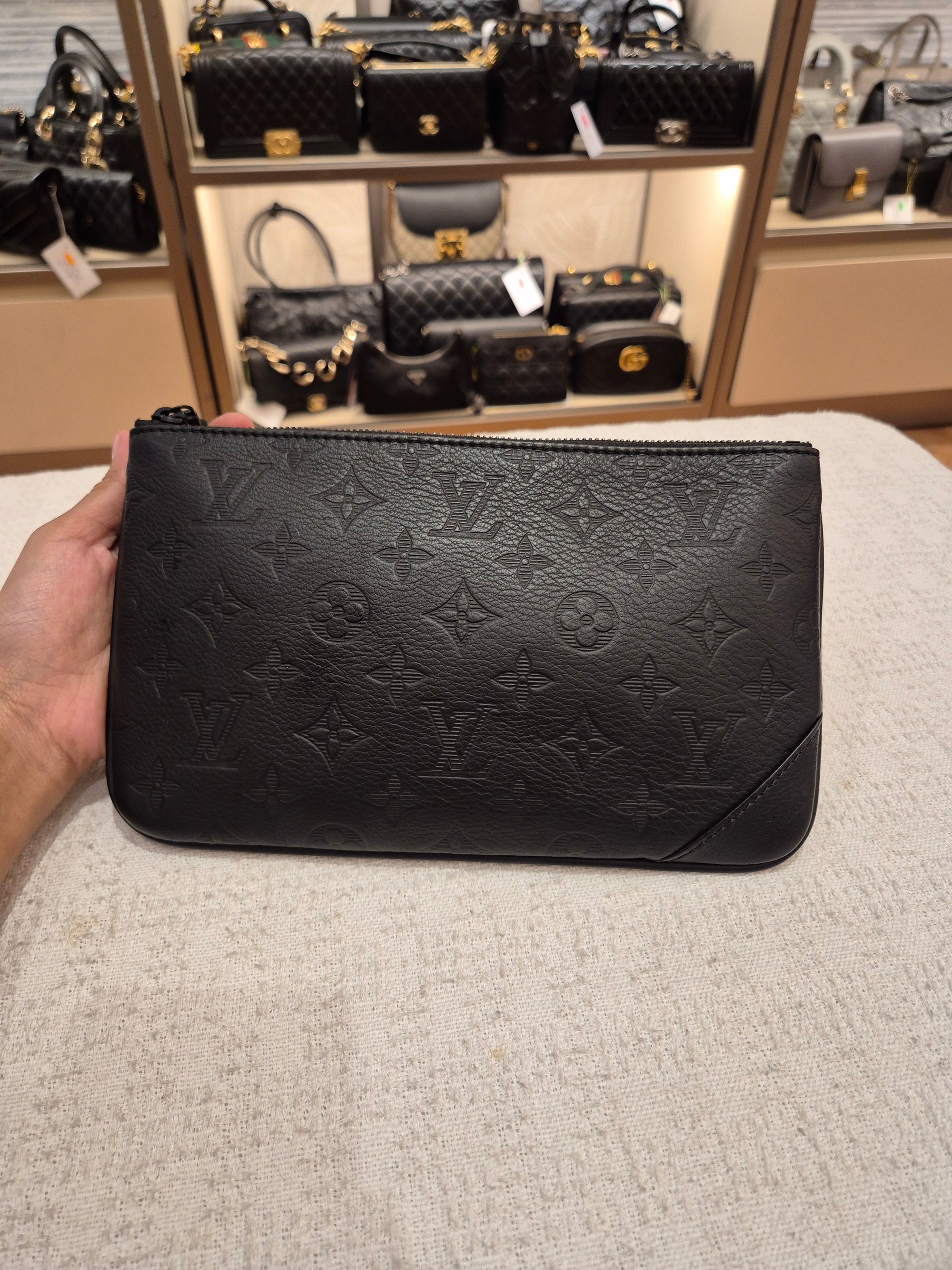 Louis Vuitton Trio Mesenger Shadow
