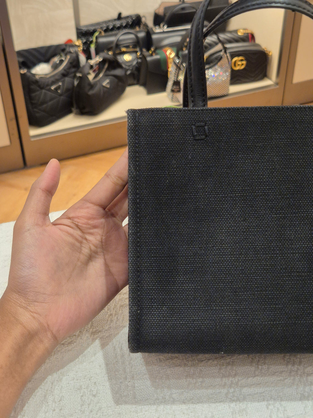 Givenchy Mini G-tote Black