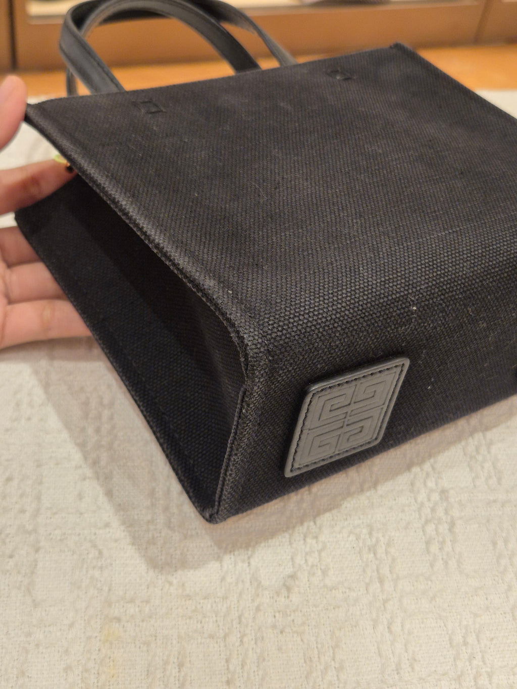 Givenchy Mini G-tote Black