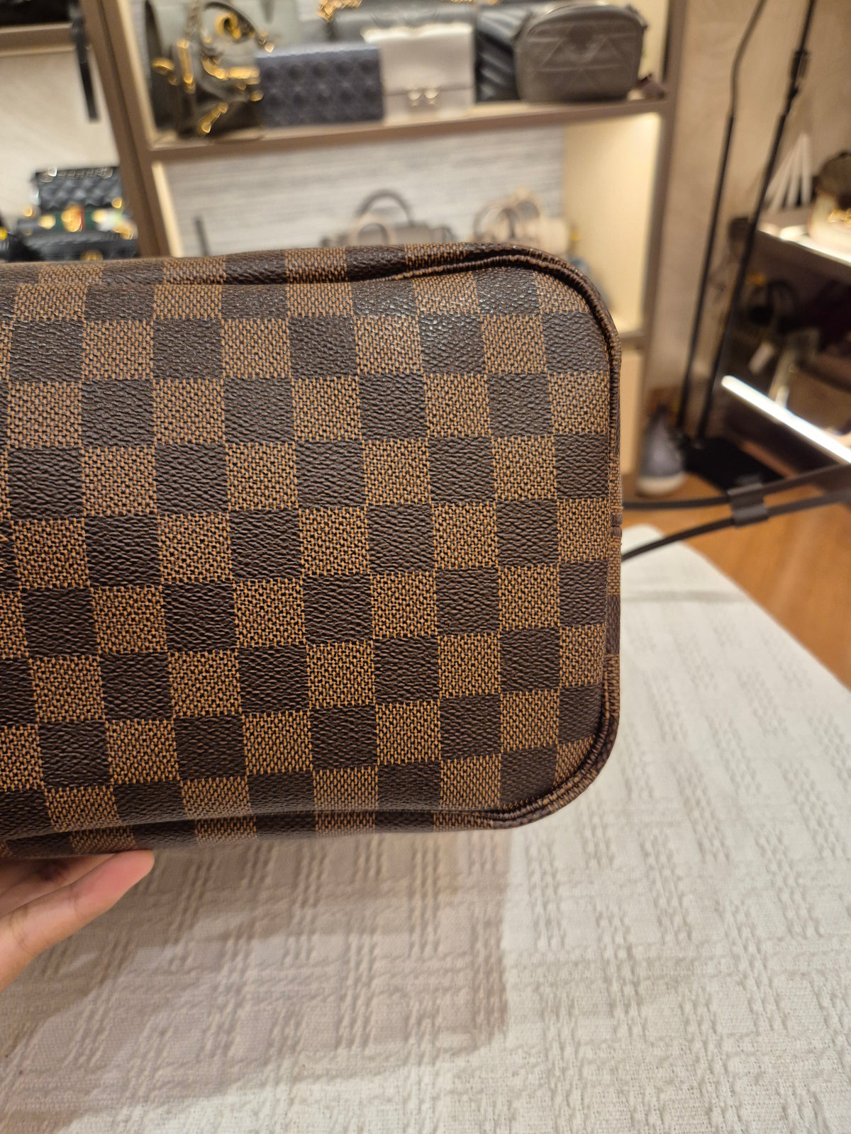 Louis Vuitton Neverfull MM Damier