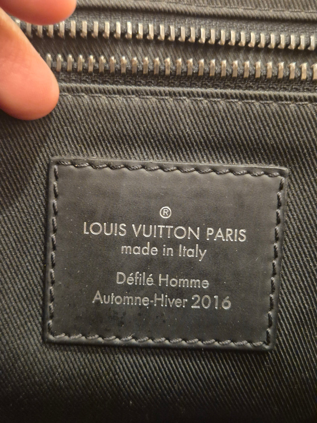 Louis Vuitton Messenger Voyage Monogram Eclipse