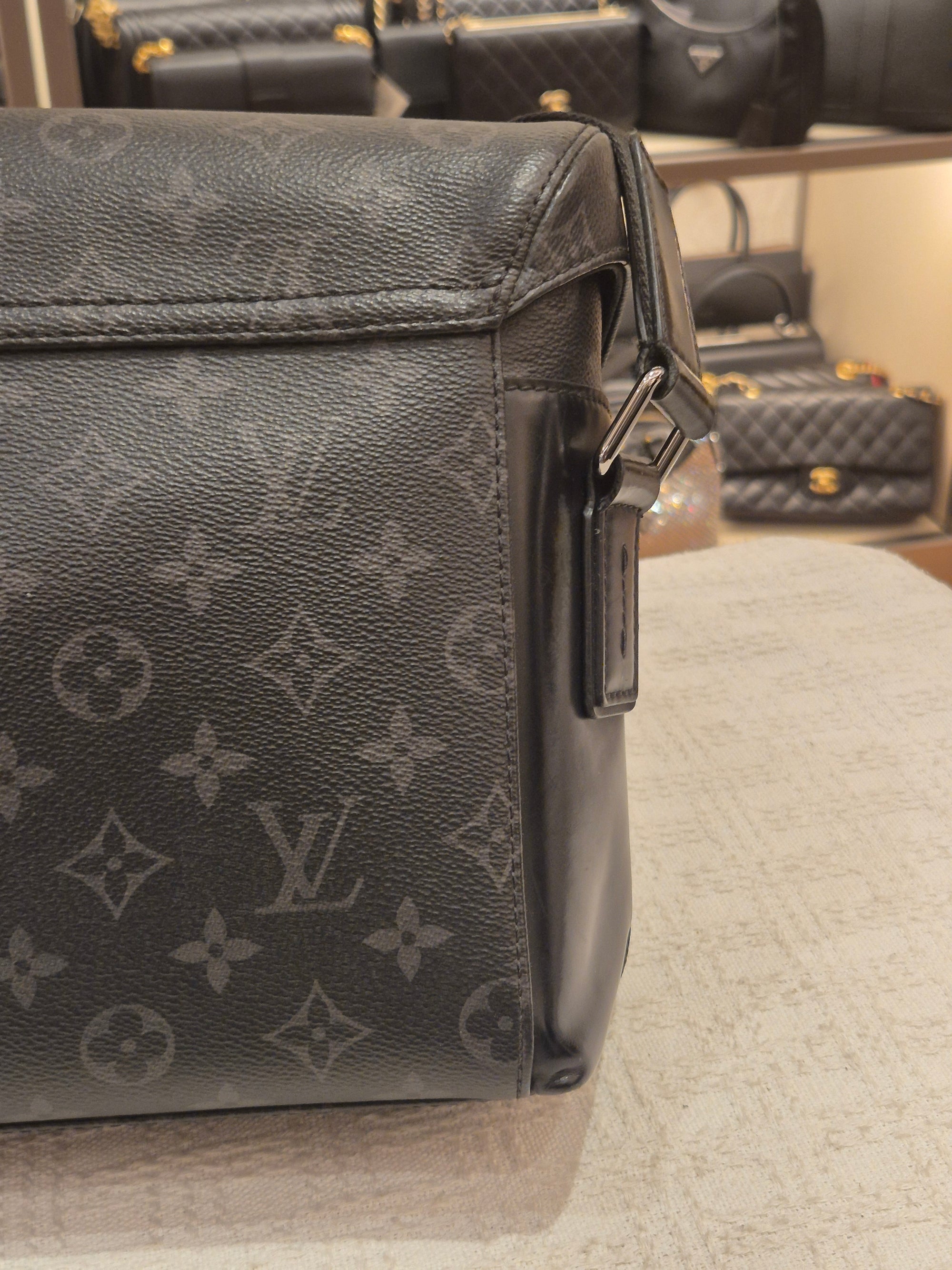 Louis Vuitton Messenger Voyage Monogram Eclipse