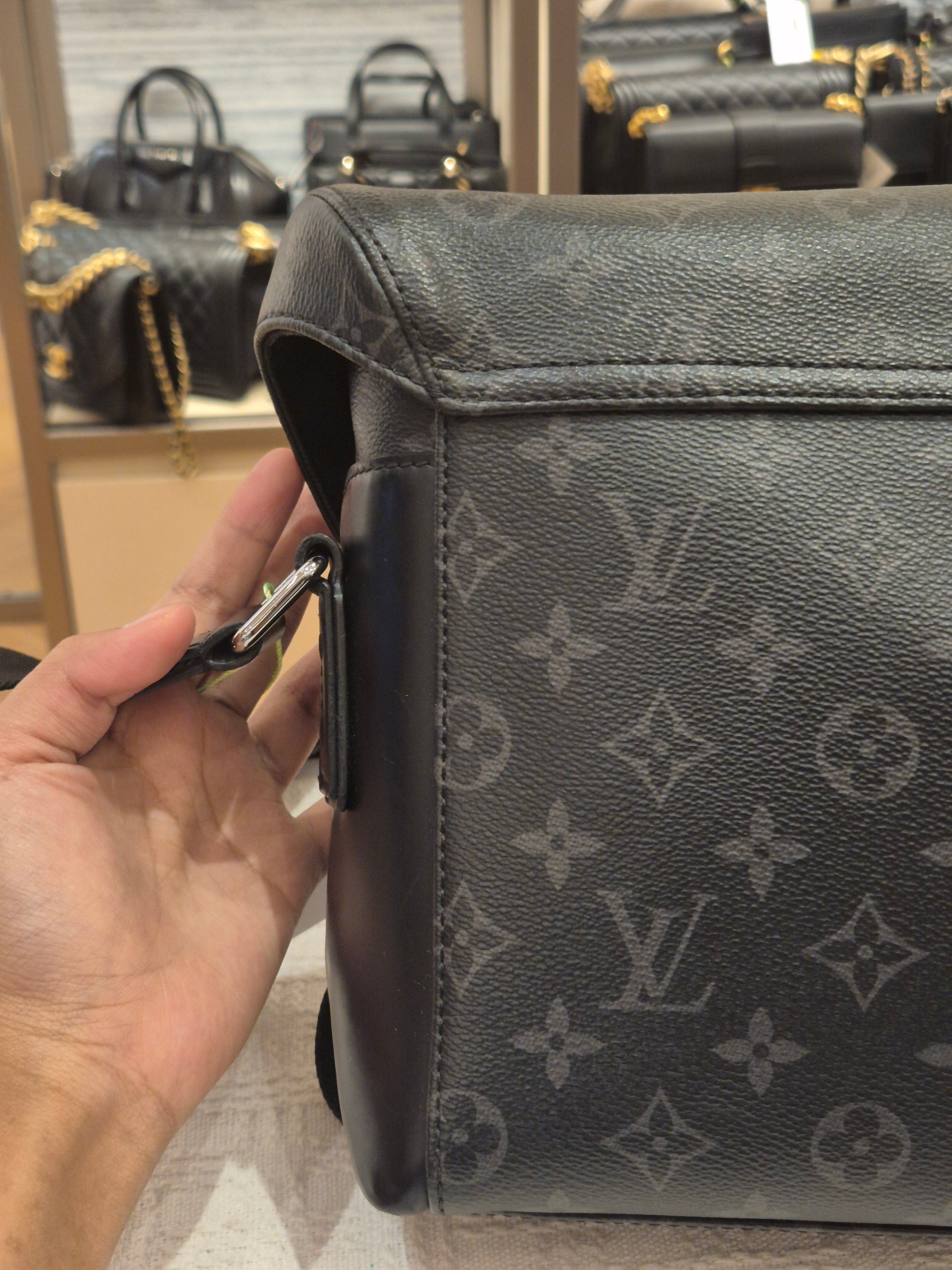 Louis Vuitton Messenger Voyage Monogram Eclipse
