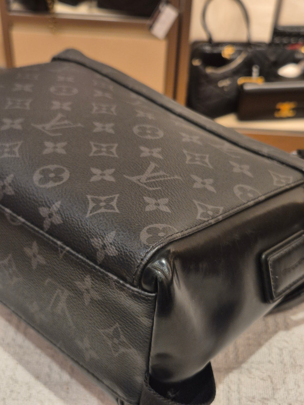 Louis Vuitton Messenger Voyage Monogram Eclipse