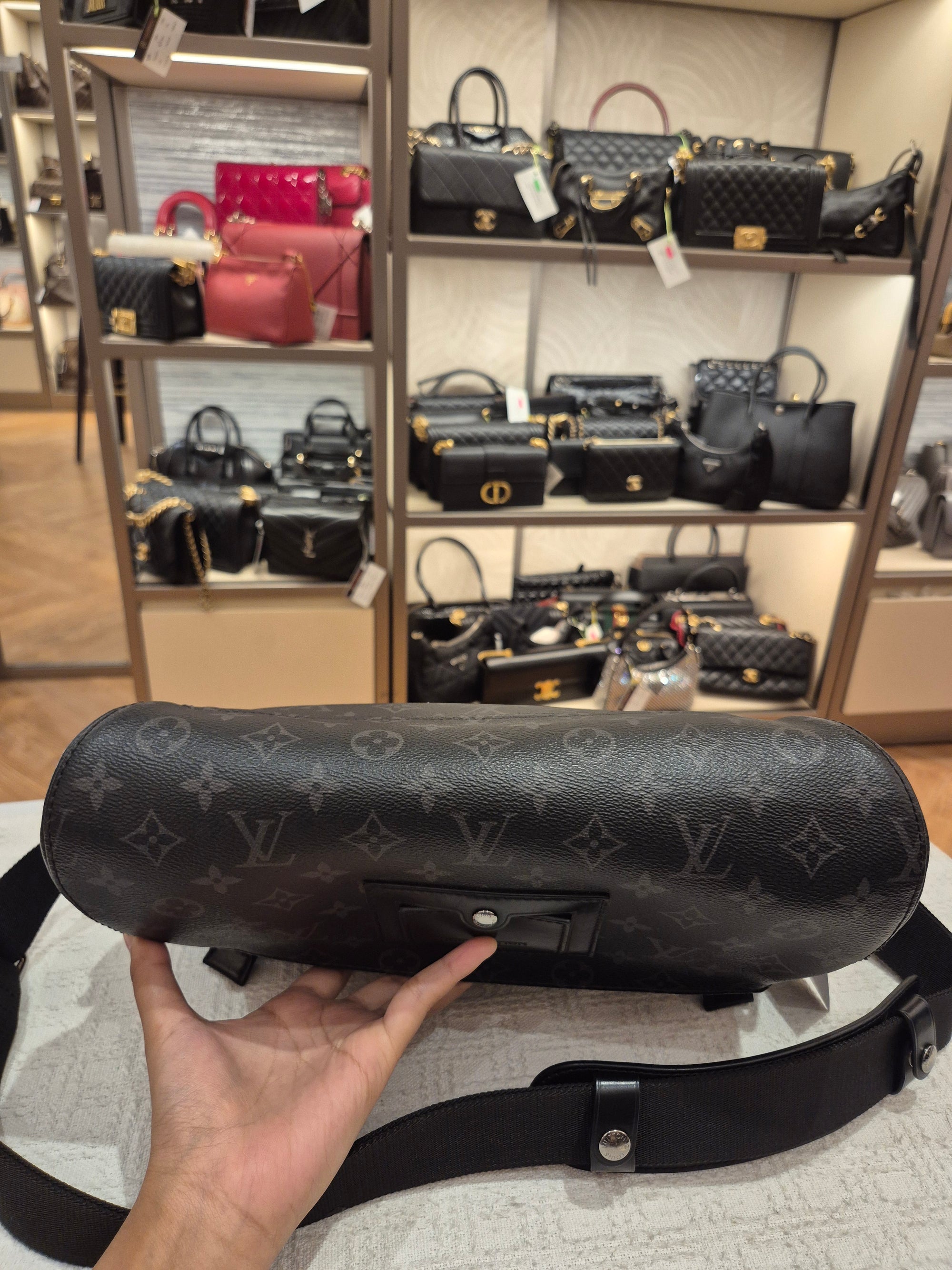 Louis Vuitton Messenger Voyage Monogram Eclipse