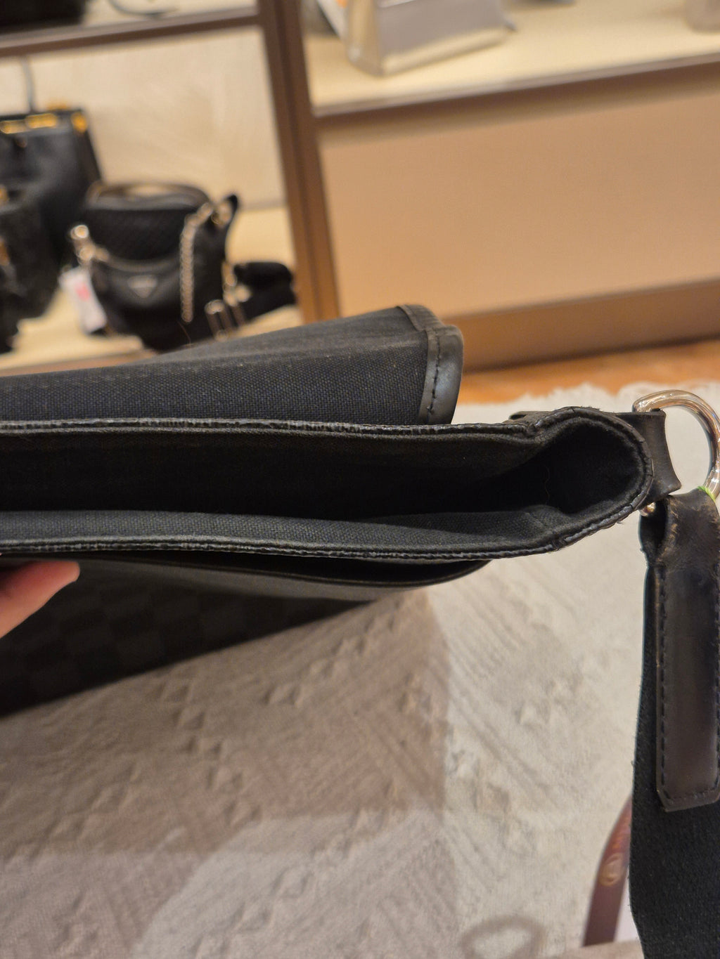 Louis Vuitton Danie Messenger Damier Graphite