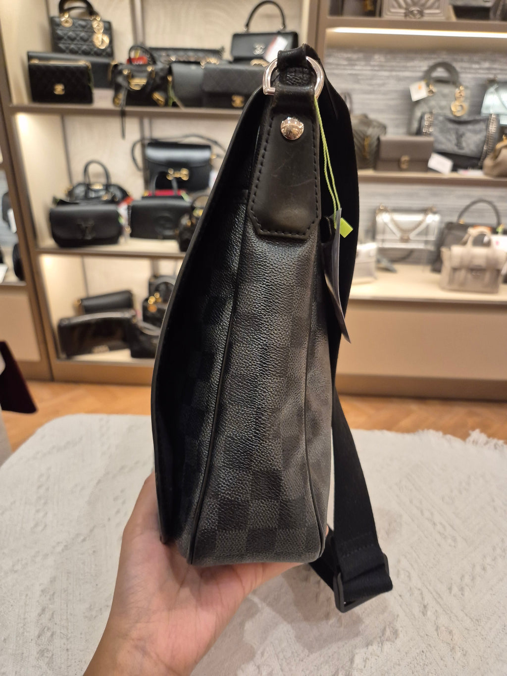 Louis Vuitton Danie Messenger Damier Graphite