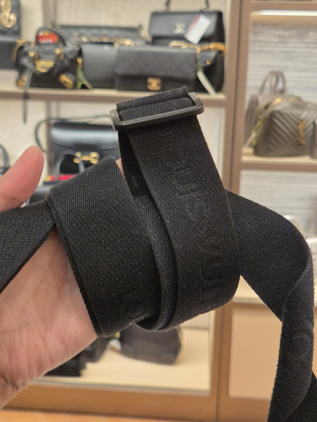 Louis Vuitton Danie Messenger Damier Graphite