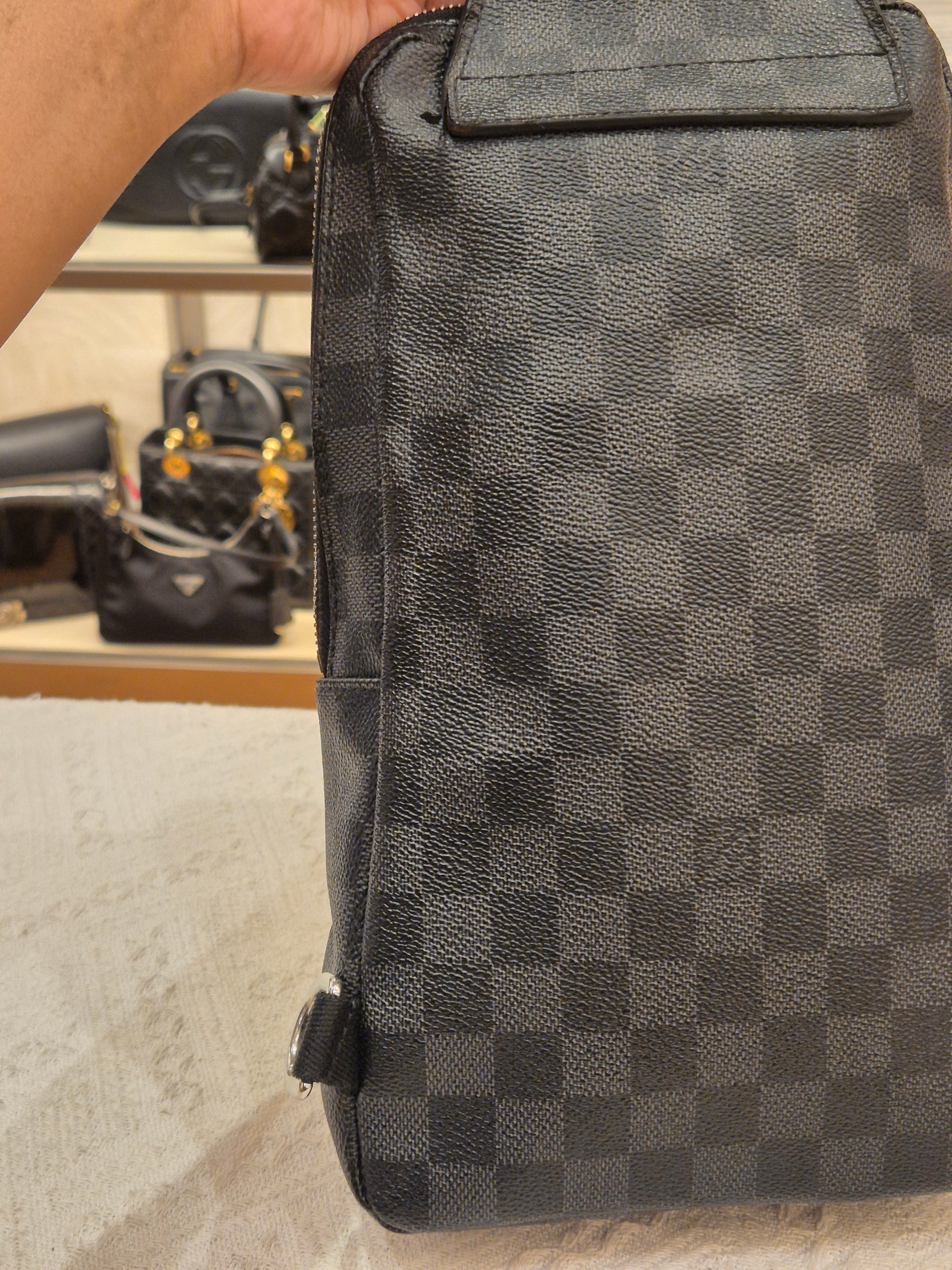 Louis Vuitton Avenue Damier Graphite