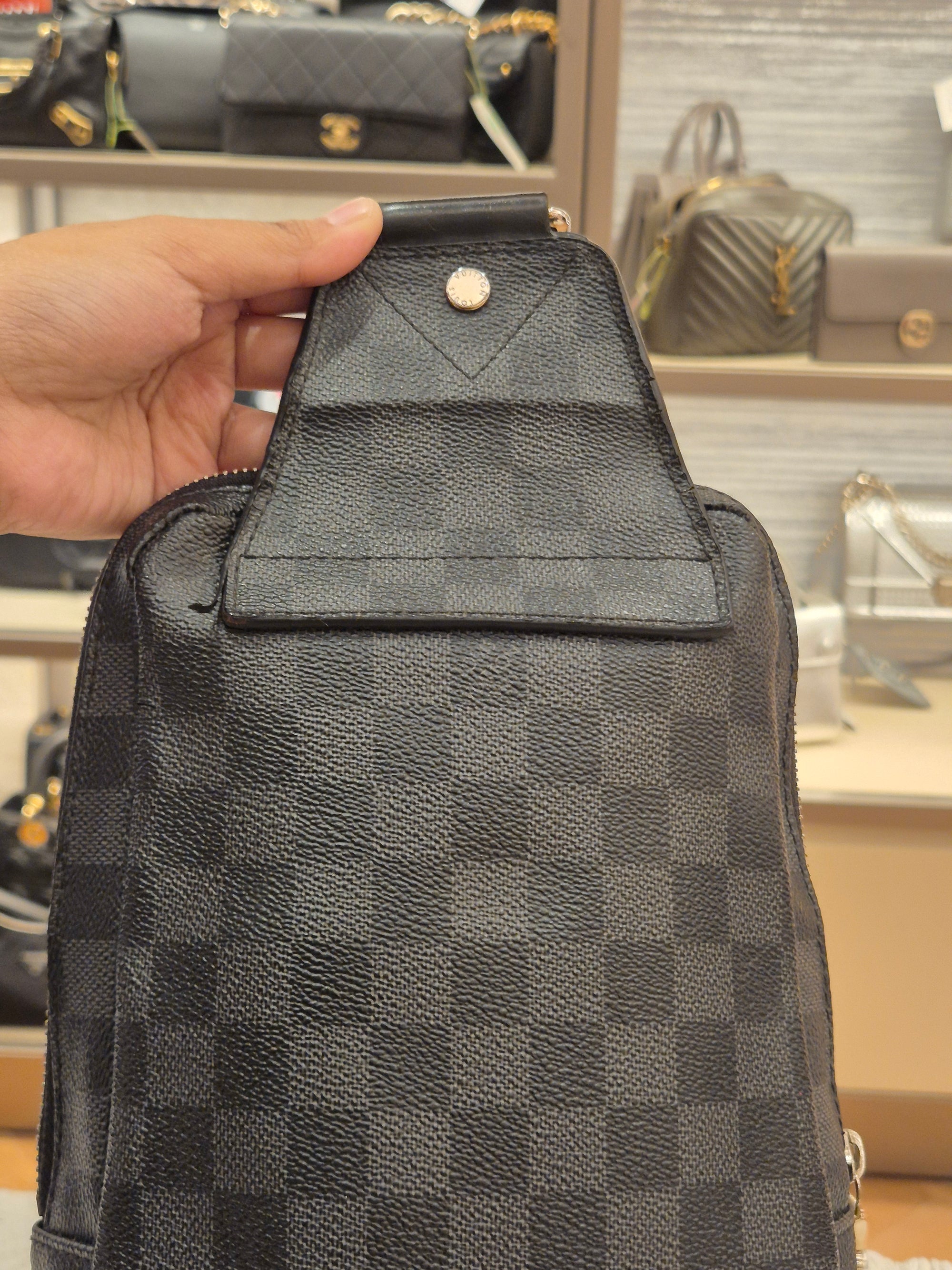 Louis Vuitton Avenue Damier Graphite