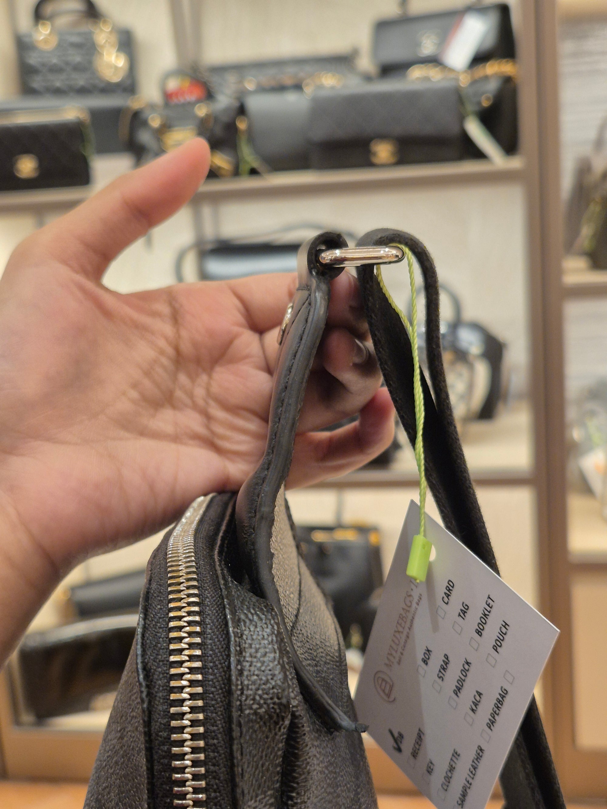 Louis Vuitton Avenue Damier Graphite