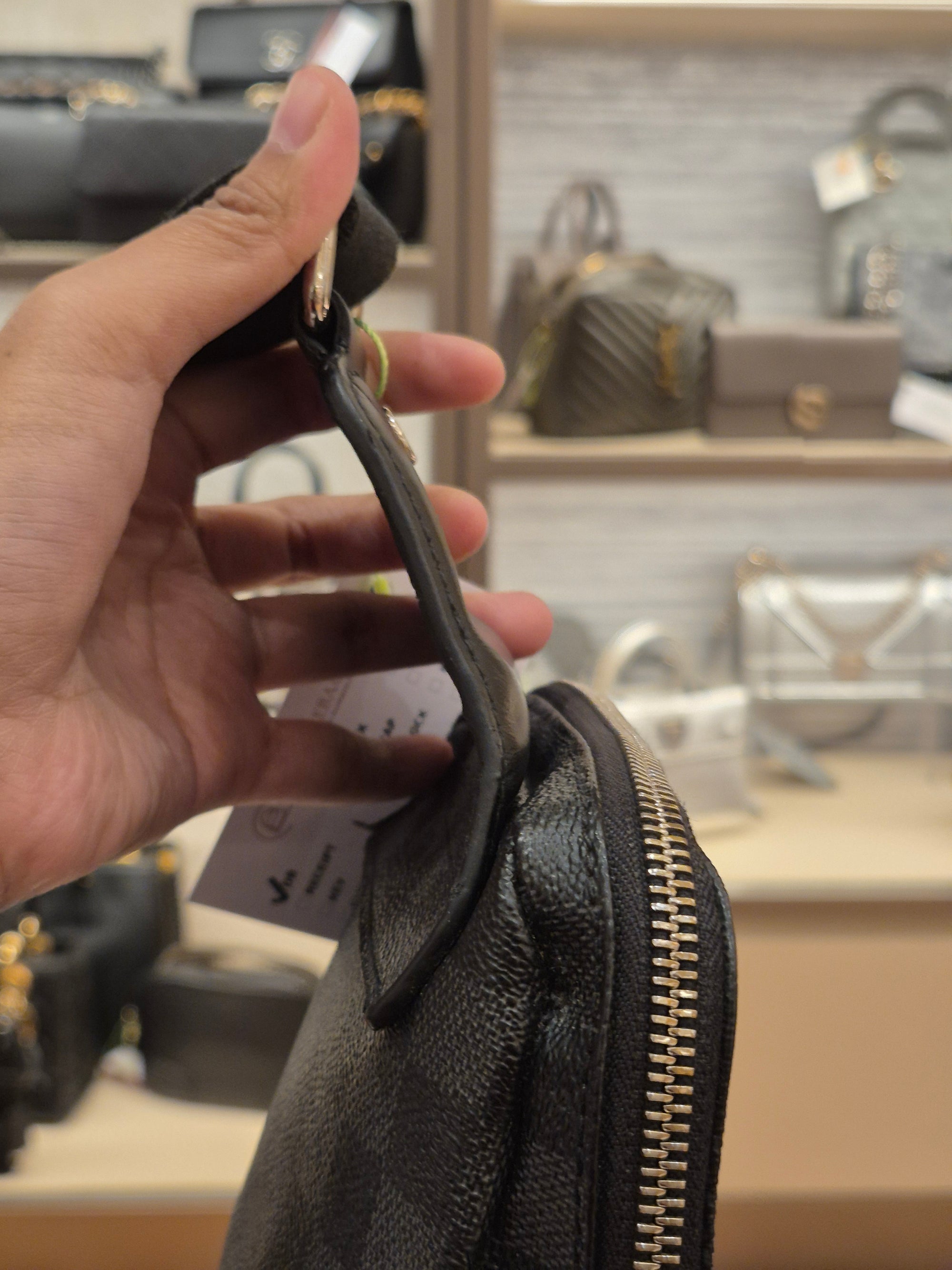 Louis Vuitton Avenue Damier Graphite