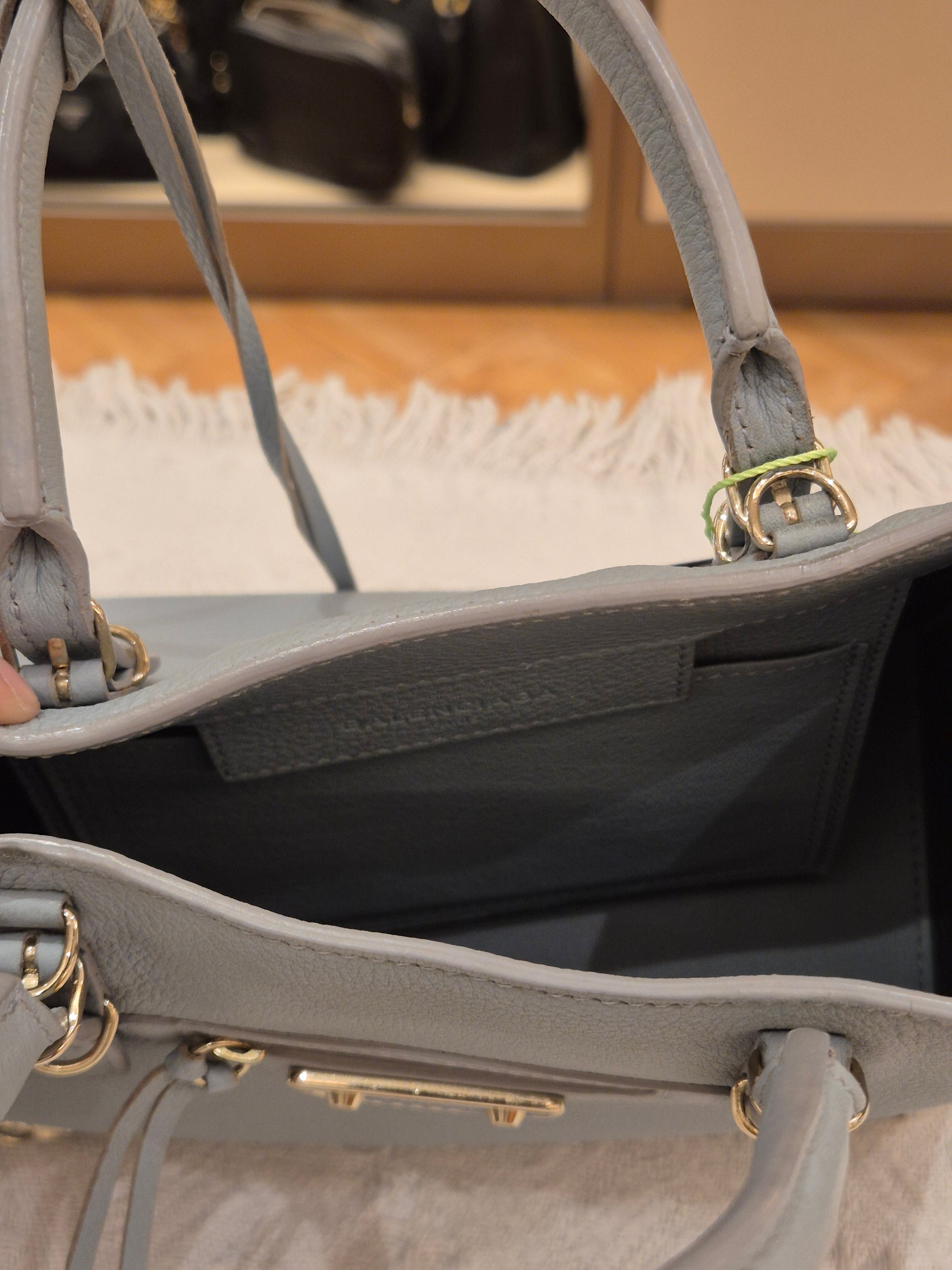 Balenciaga Mini Papier A4 Light Grey