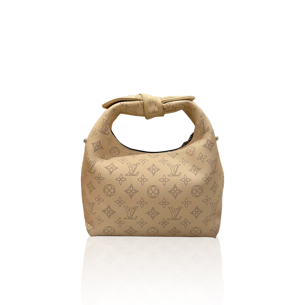 Louis Vuitton Why Knot Mahina