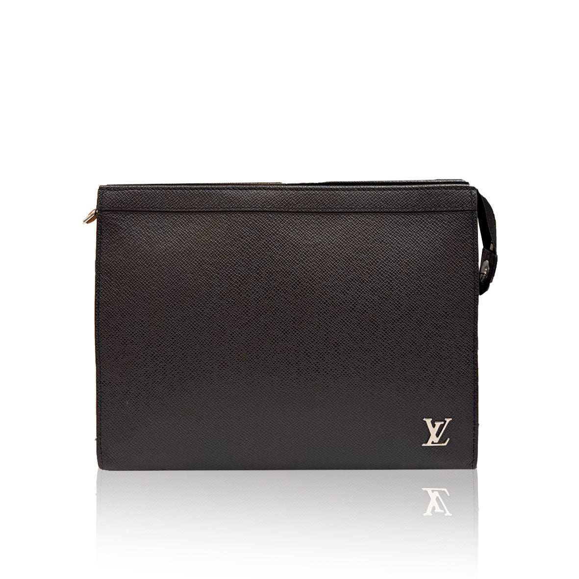 Louis Vuitton Voyage MM Pochette Taiga Noir