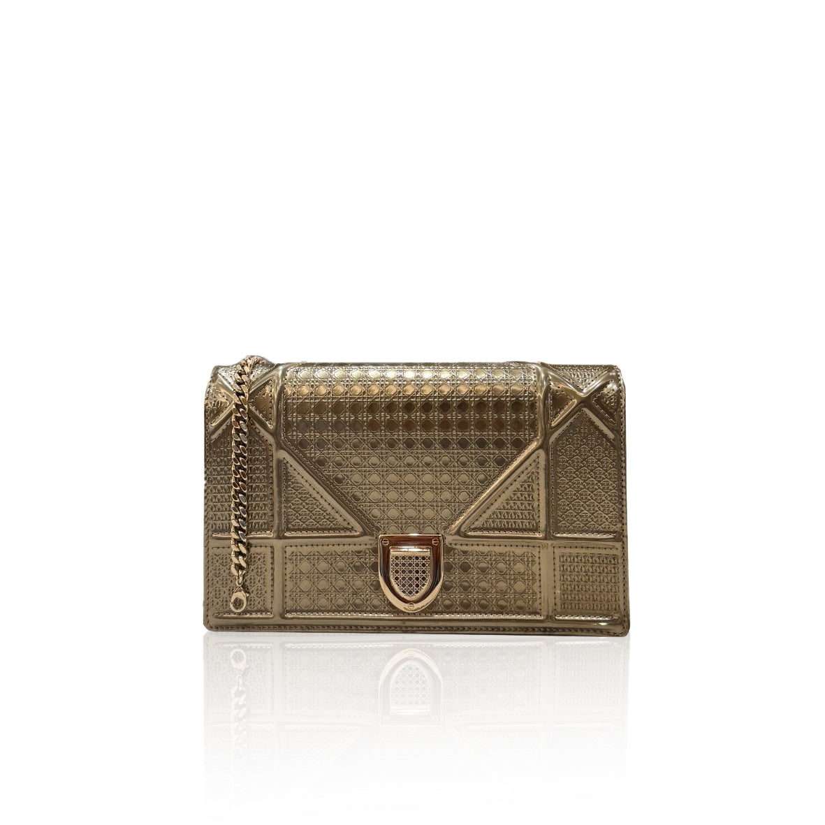 Diorama Wallet on chain Gold Patent