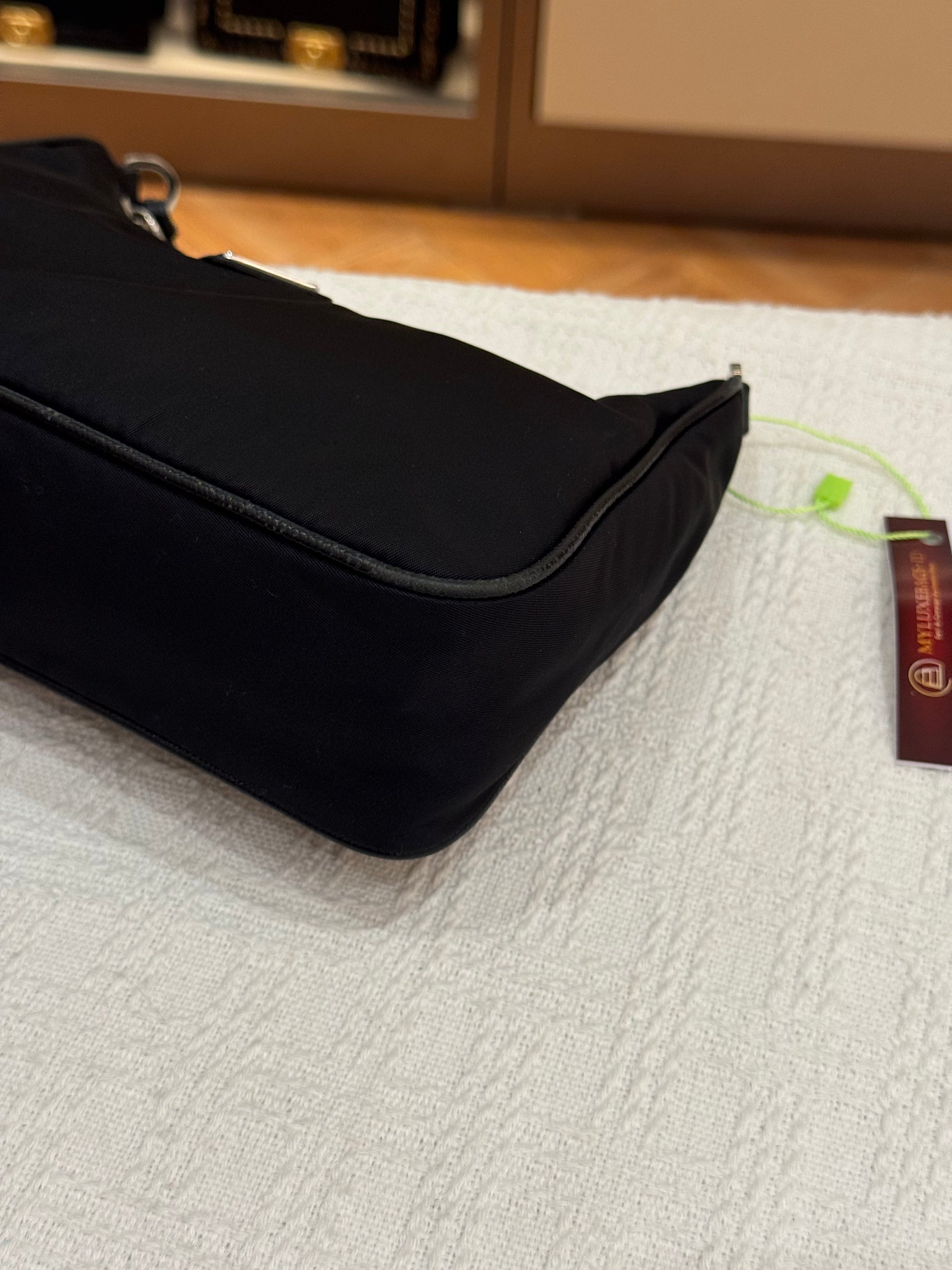 Prada Multi Pochette  Re-edition 2005 Nylon Black