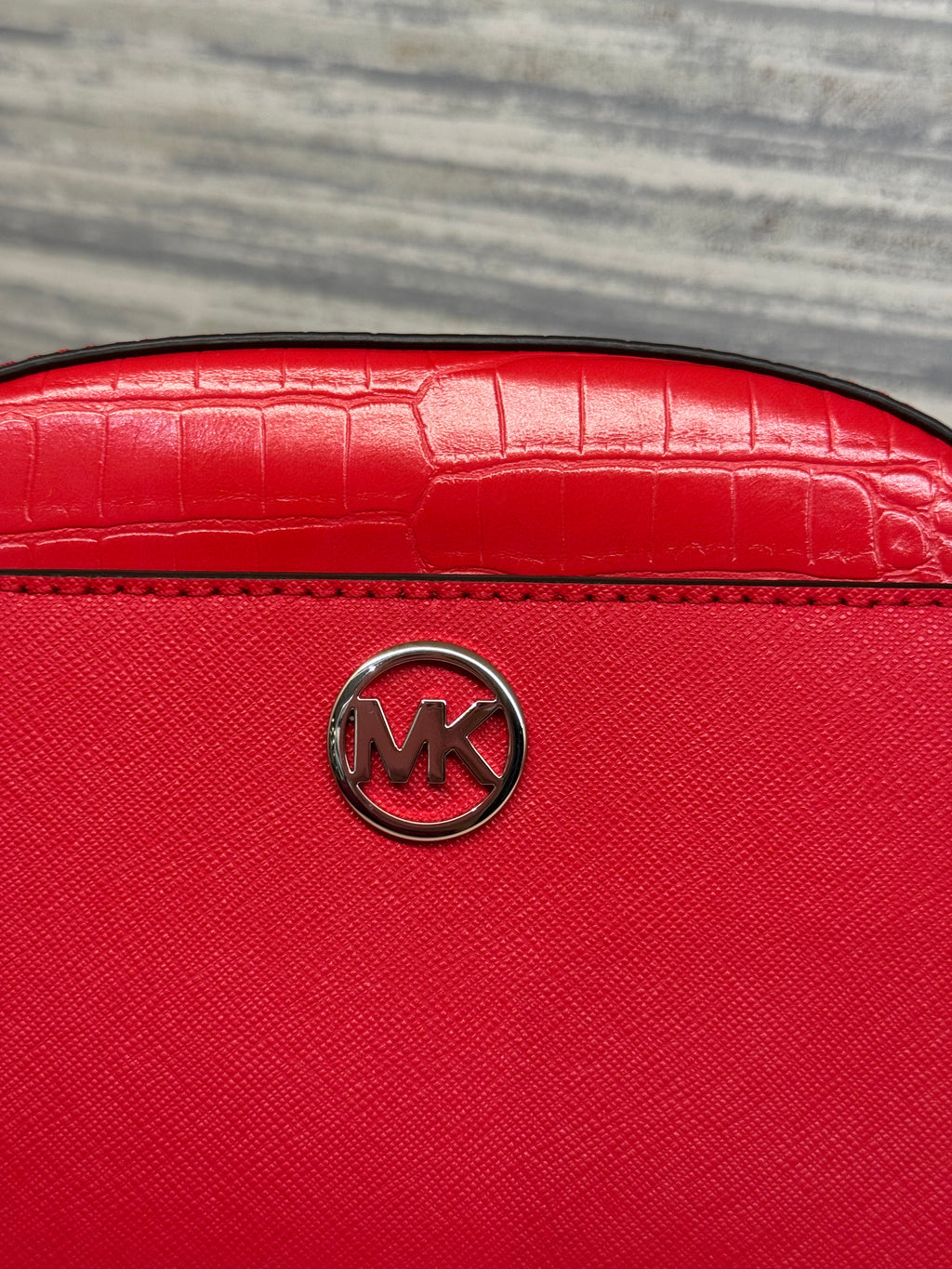 Michael Kors Jet Set Glam Bright Red