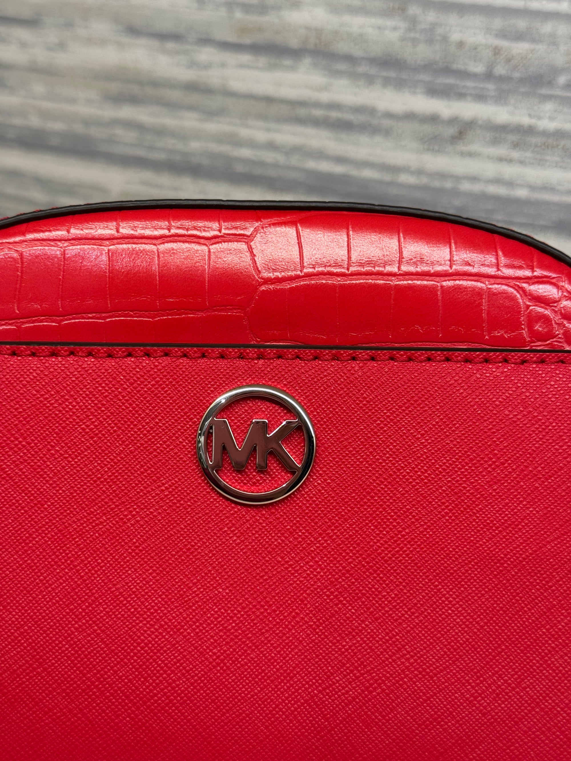 Michael Kors Jet Set Glam Bright Red