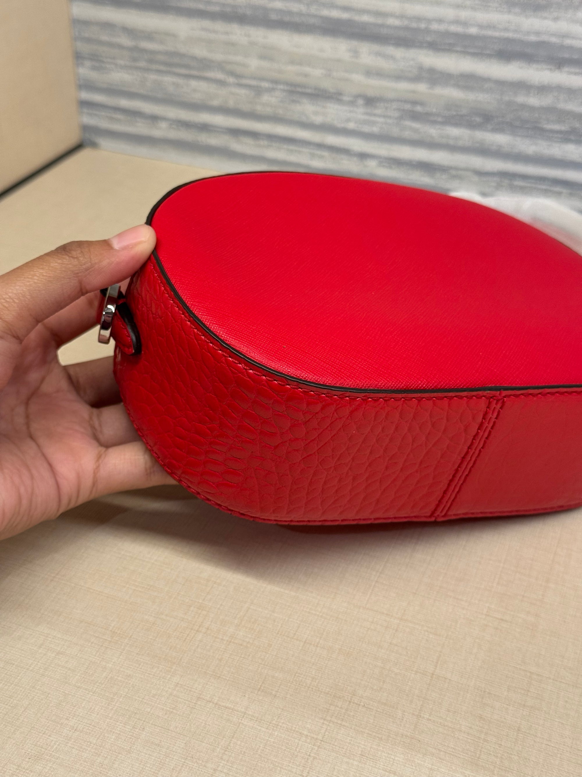Michael Kors Jet Set Glam Bright Red