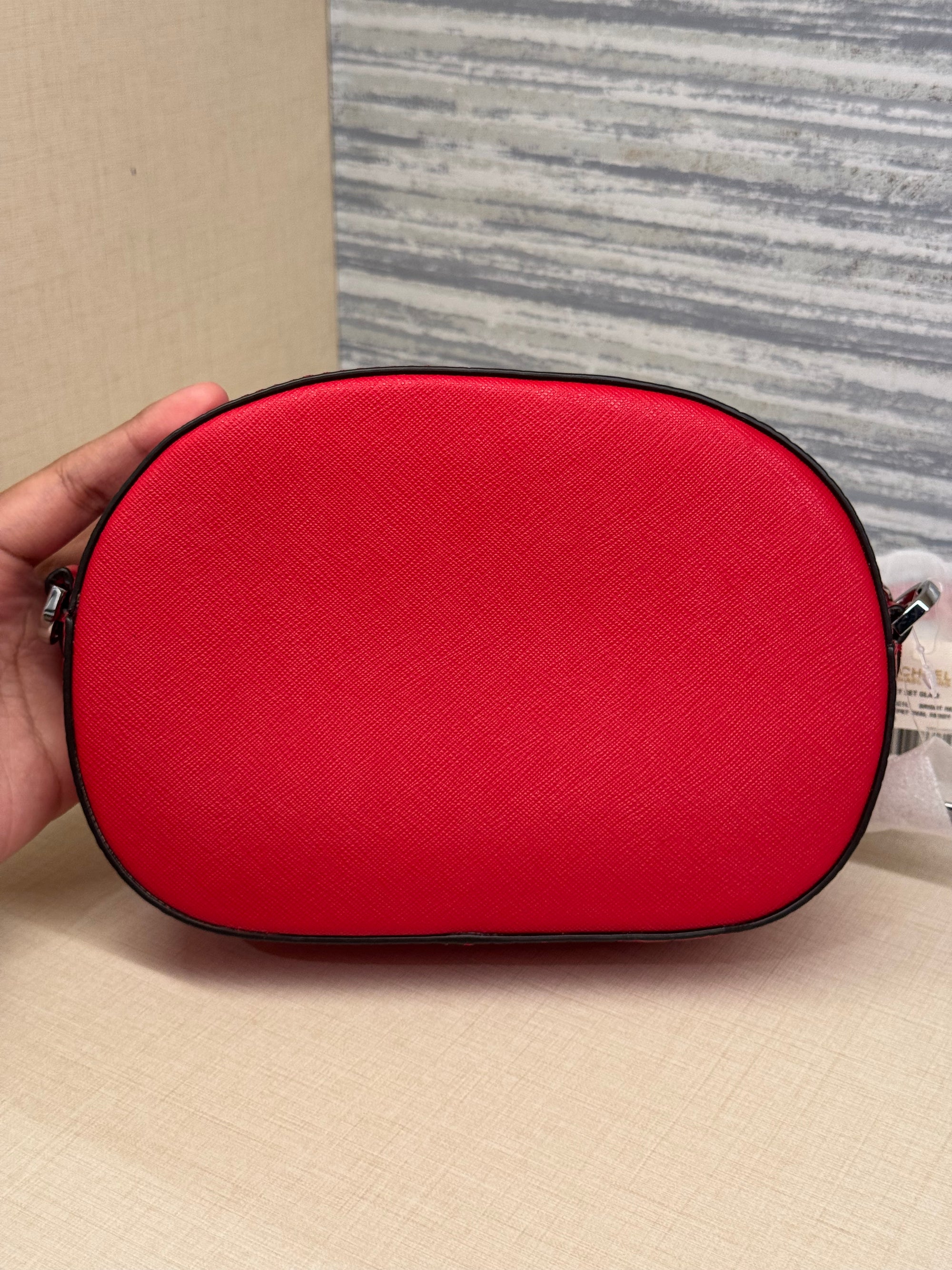 Michael Kors Jet Set Glam Bright Red
