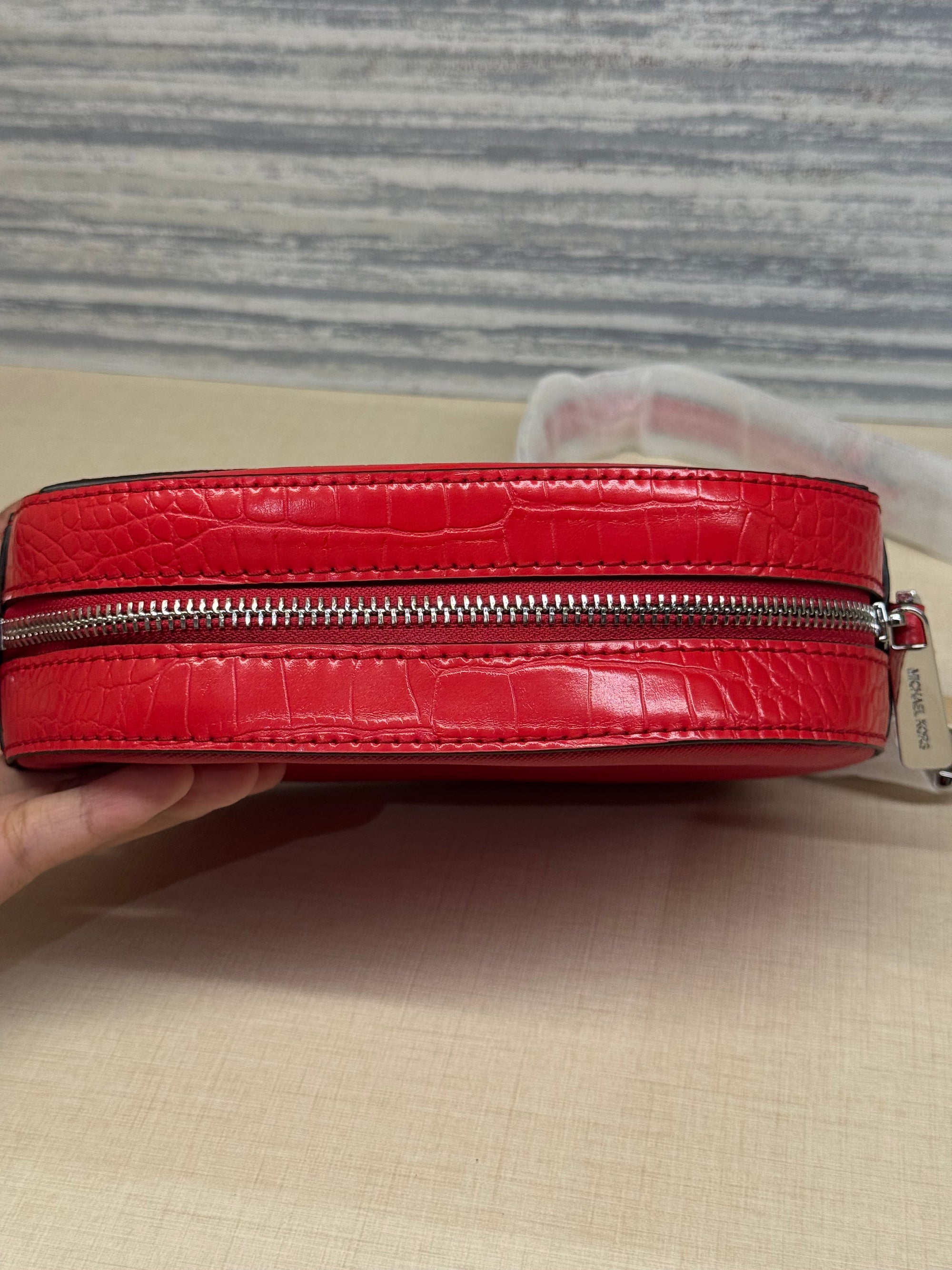Michael Kors Jet Set Glam Bright Red