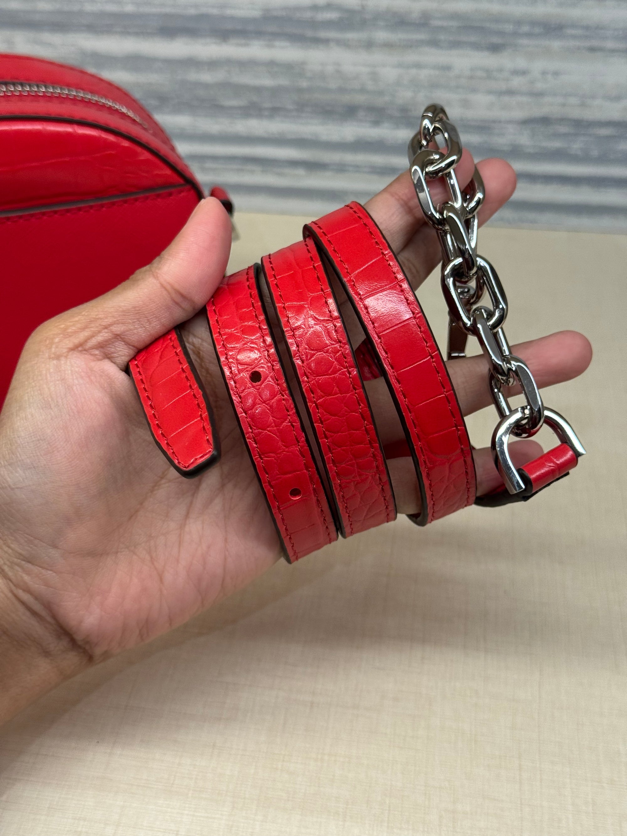 Michael Kors Jet Set Glam Bright Red