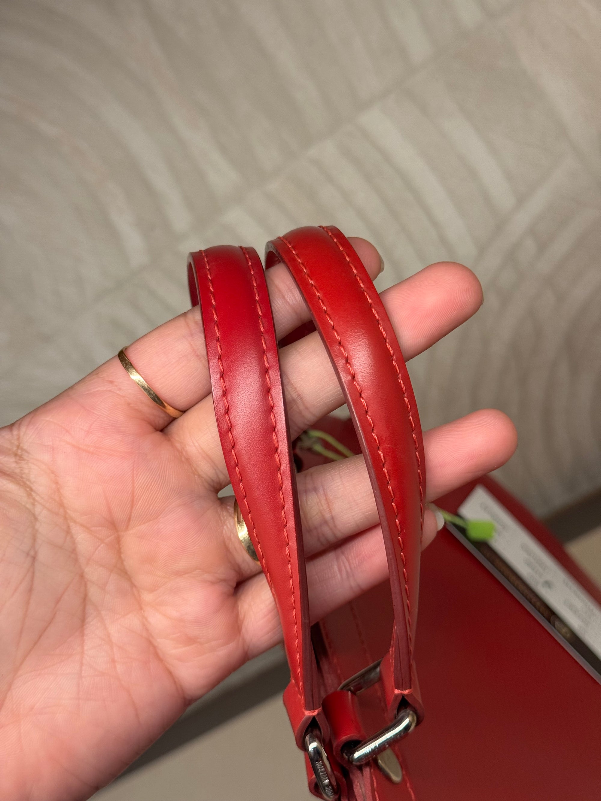 Louis Vuitton Brea MM