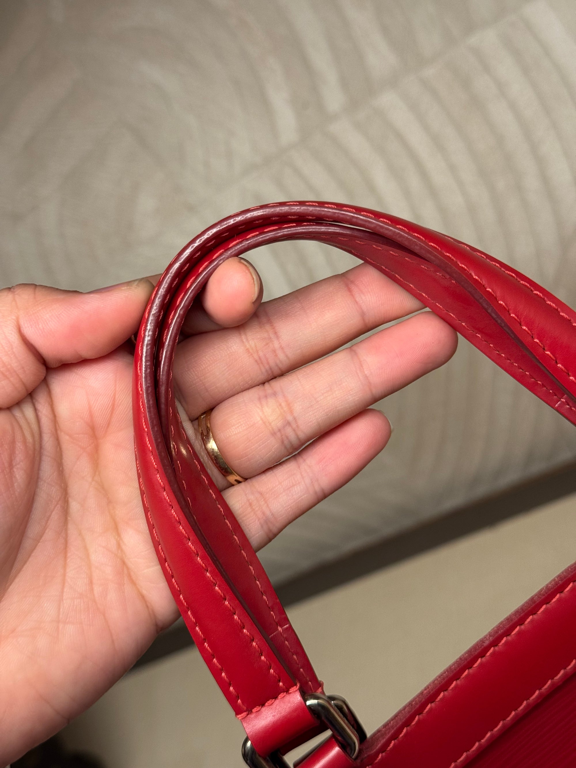 Louis Vuitton Brea MM